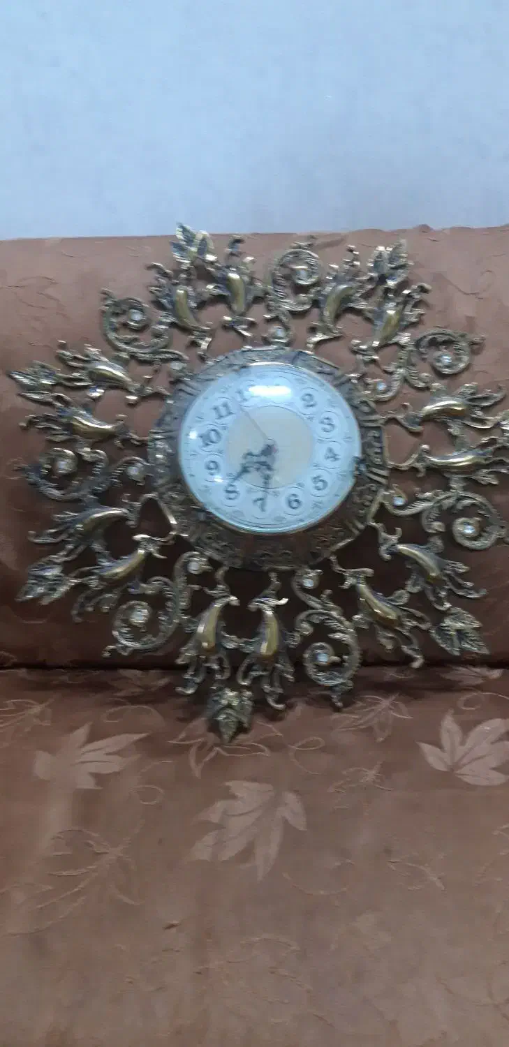 ساعت دیواری برنزی|ساعت دیواری و تزئینی|قم, شاه ابراهیم|دیوار