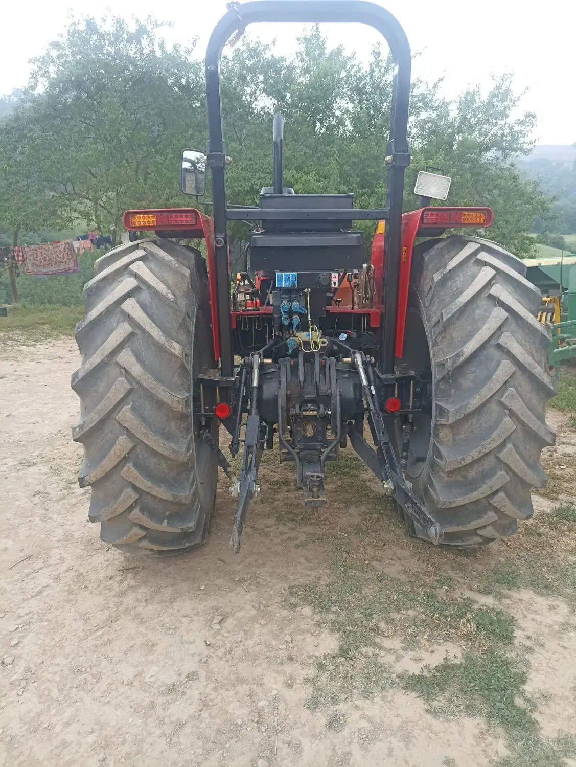 تراکتور399جفت‌درحدخشک‌600ساعت‌کار|خودرو سنگین|گلی داغ, |دیوار