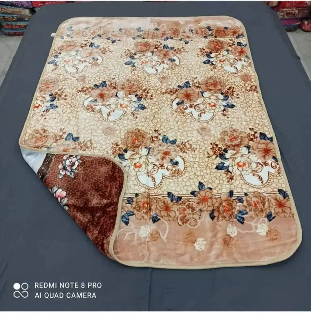 حراج پتو ریلکس خارجی|رختخواب، بالش، پتو|گراش, |دیوار