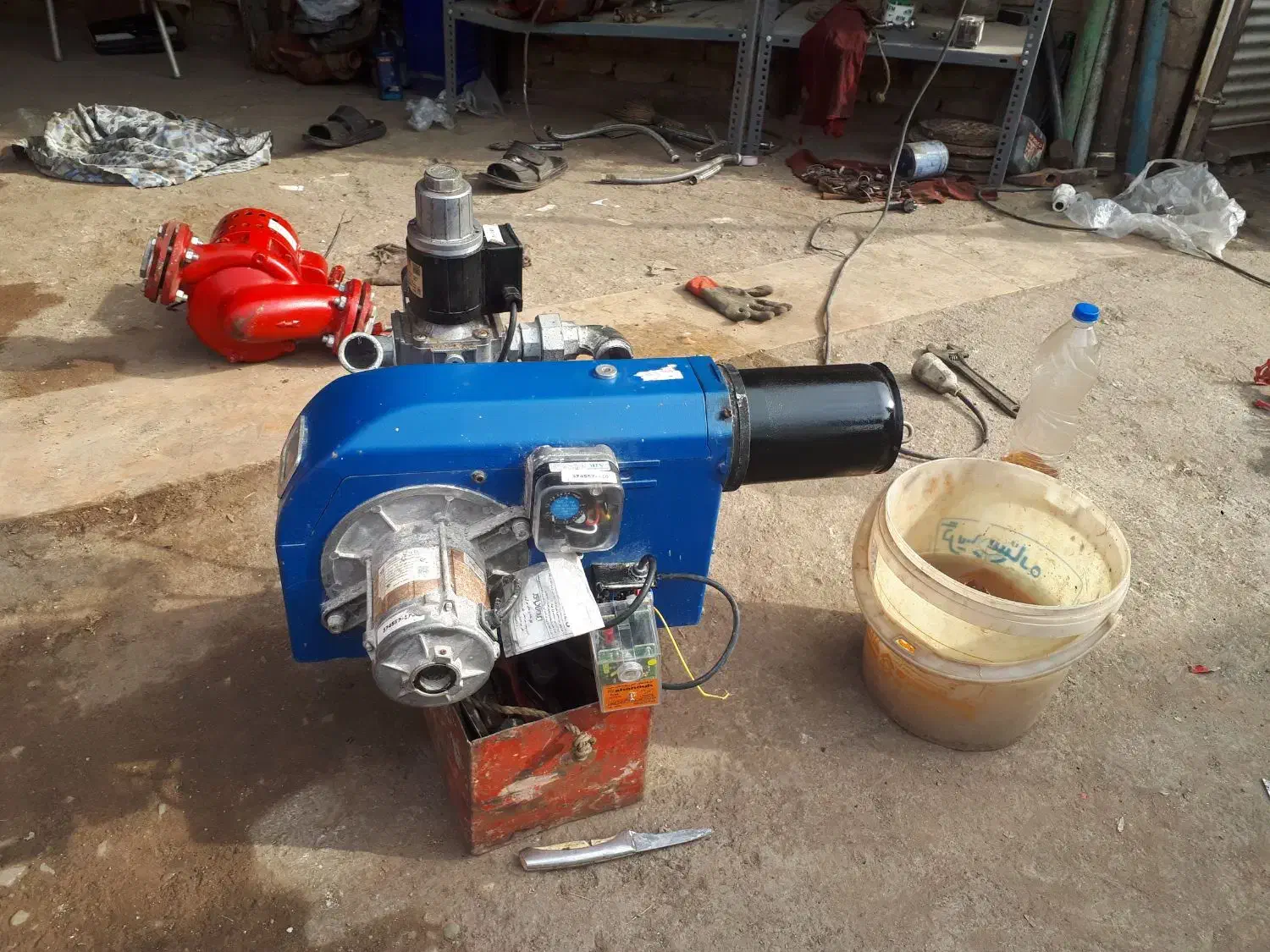 مشعل گازی ایران رادیاتور ۳تا۵ نو|آبگرمکن، پکیج، شوفاژ|کرج, شهرک سهرابیه|دیوار