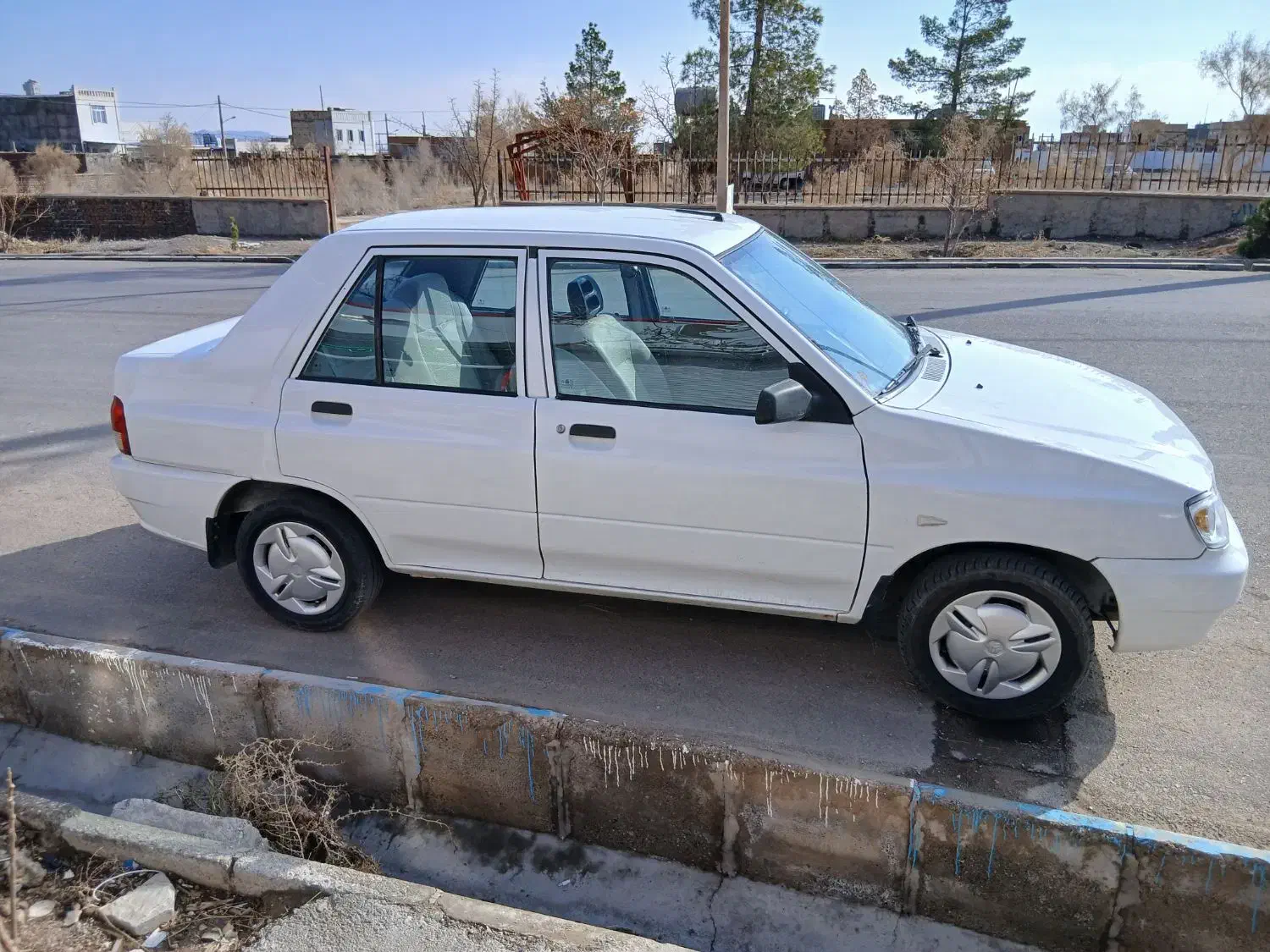 ۱۳۲ مدل ۹۵ بی رنگ|خودرو سواری و وانت|قائن, |دیوار