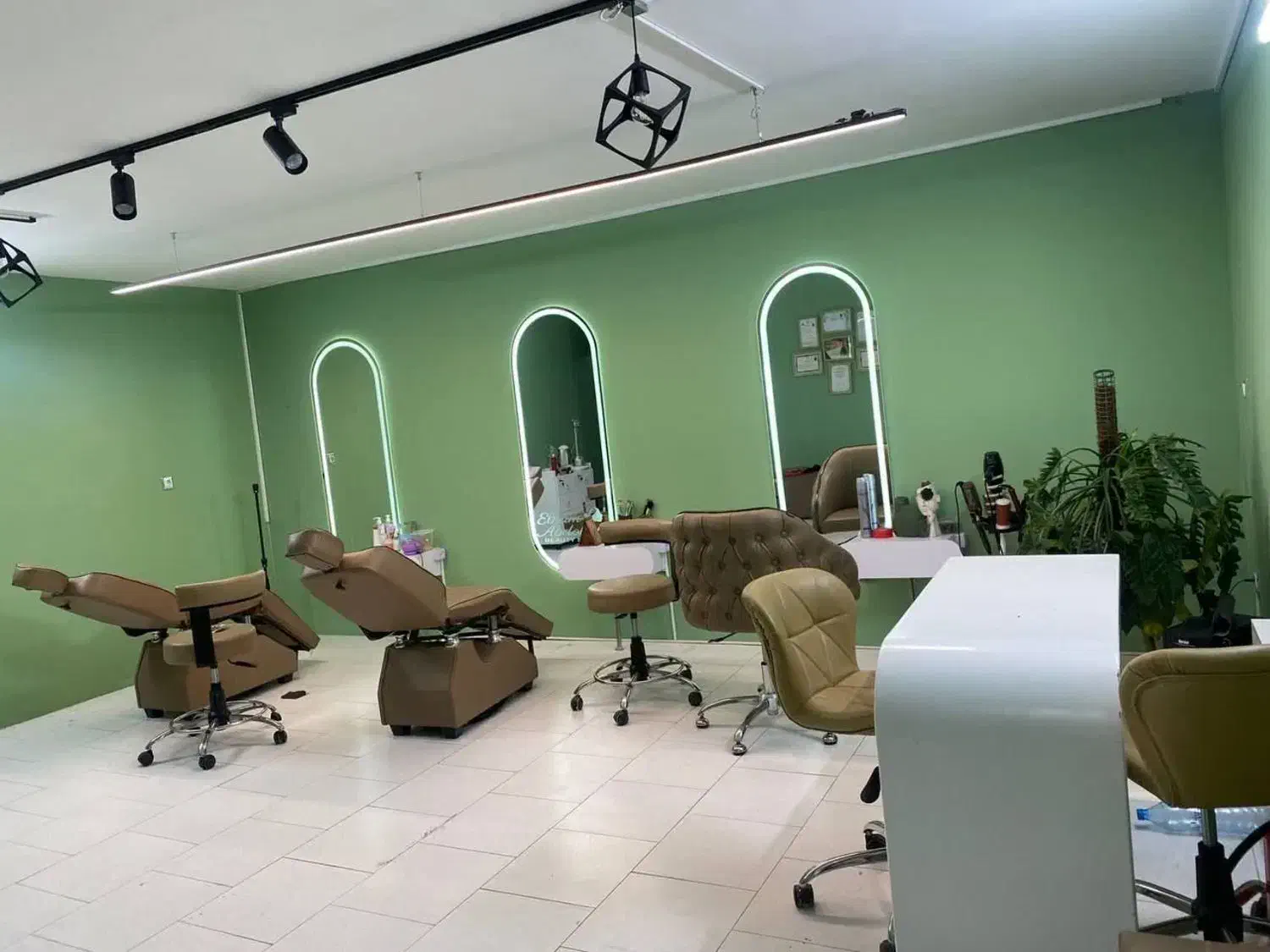 اجاره مغازه حاشیه محلاتی|اجارهٔ مغازه و غرفه|بیرجند, |دیوار