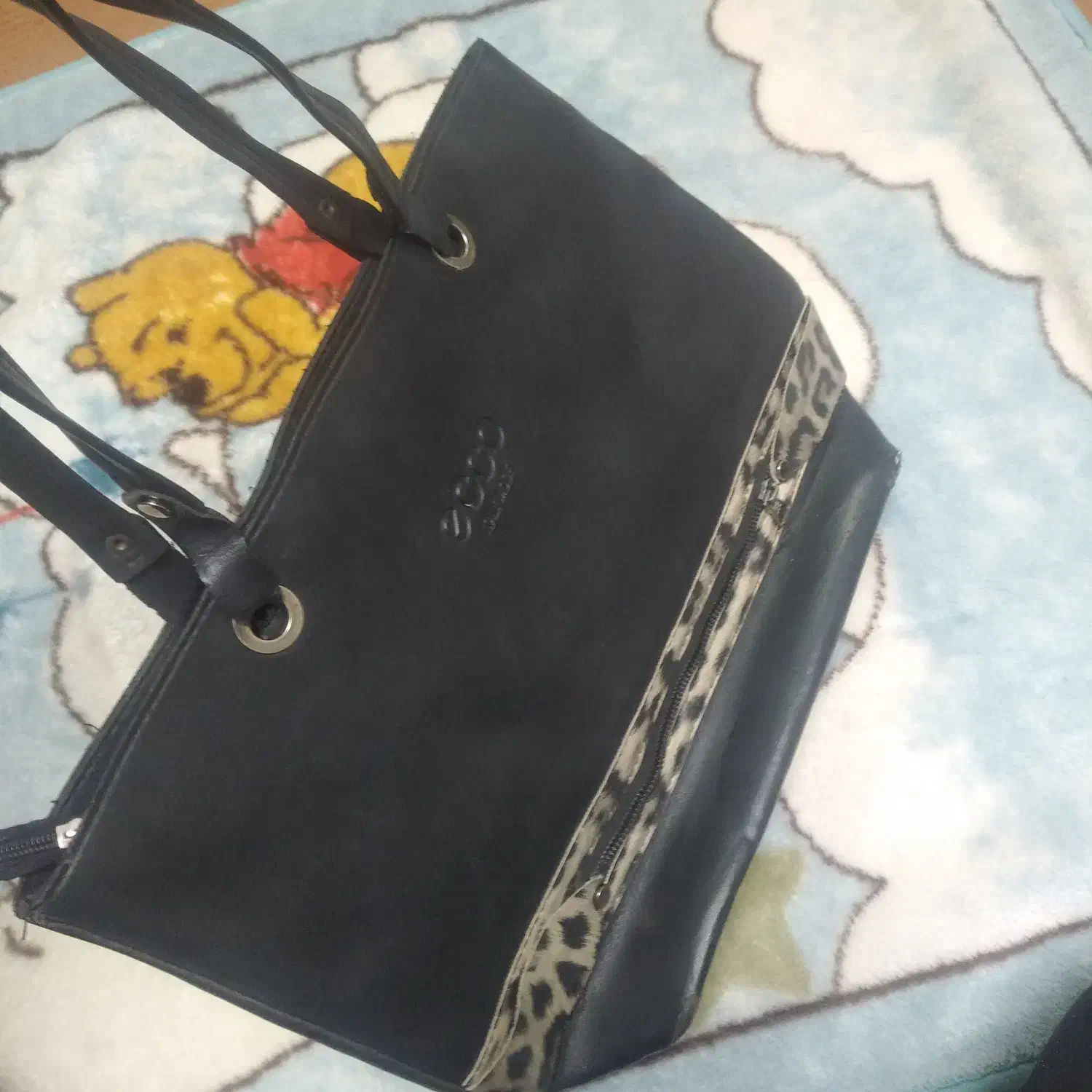 ۳ کیف|کیف، کفش، کمربند|مراغه, |دیوار