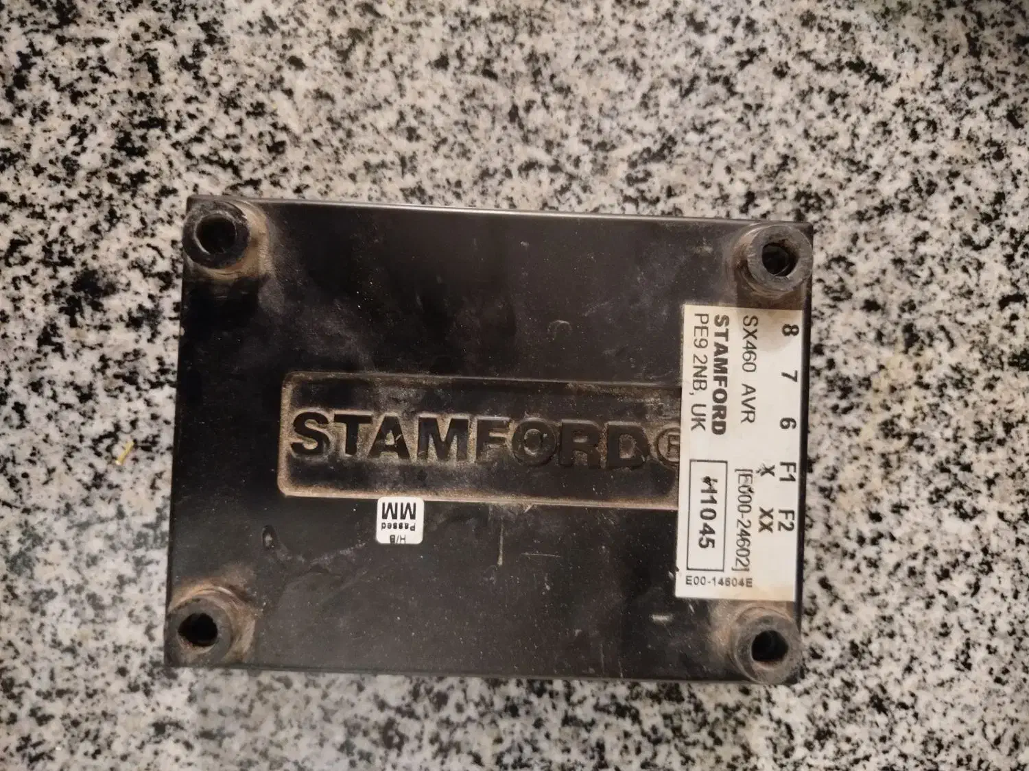 رگلاتور AVRیا آی سی ولتاژ ژنراتور|ماشین‌آلات صنعتی|اصفهان, باغ زرشک|دیوار