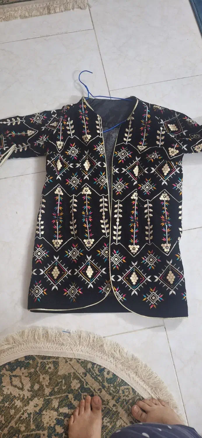 مانتو تمام سوزن دوزی مجلسی درحدنو|لباس|کاشان, فاز ۲ ناجی آباد|دیوار