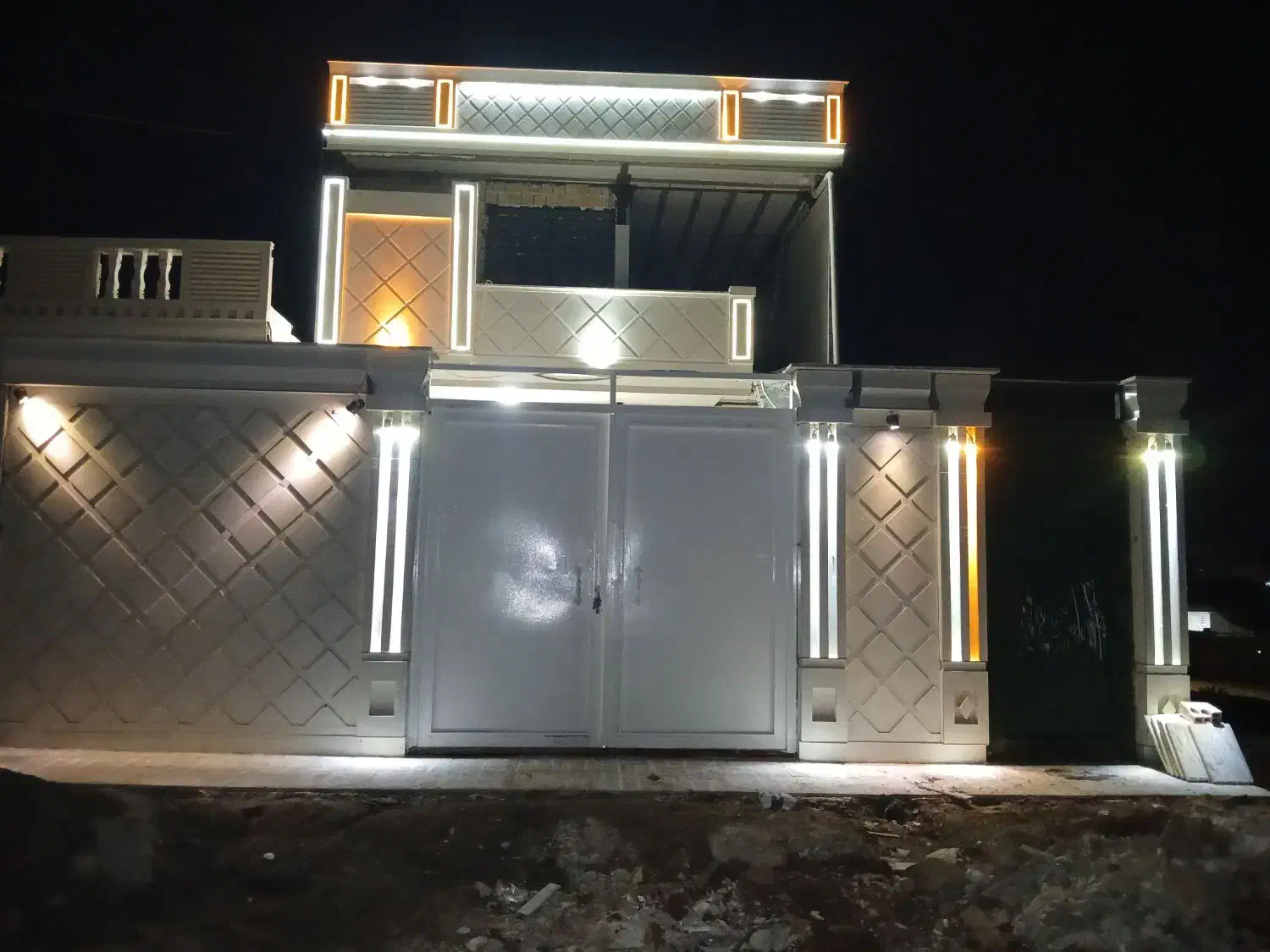 ساختمان دو طبقه ۱۵۰ متر زیر نظر نظام مهندسی|فروش آپارتمان|کوهدشت, |دیوار