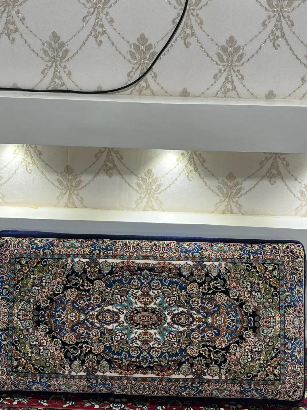 پشتی|پشتی|کوهدشت, |دیوار