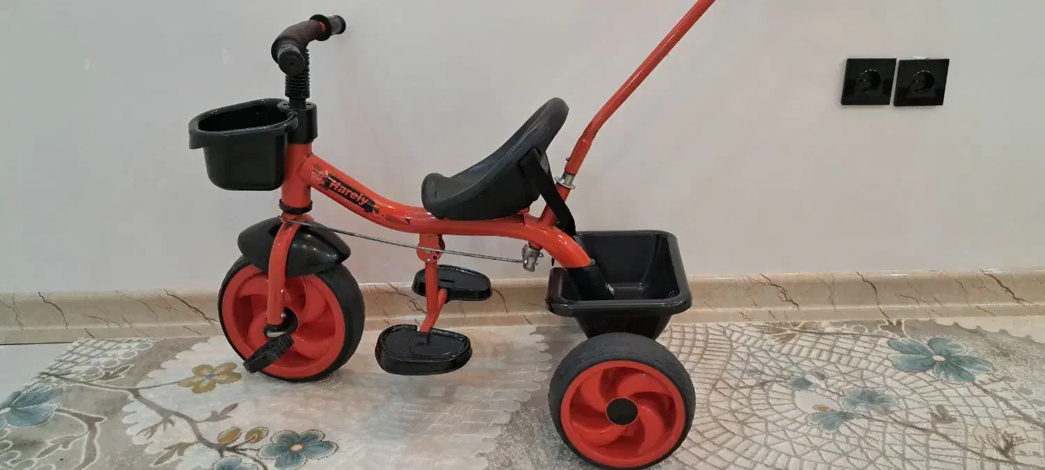 سه چرخه در حد نو کم کار|دوچرخه، اسکیت، اسکوتر|گنبد کاووس, |دیوار