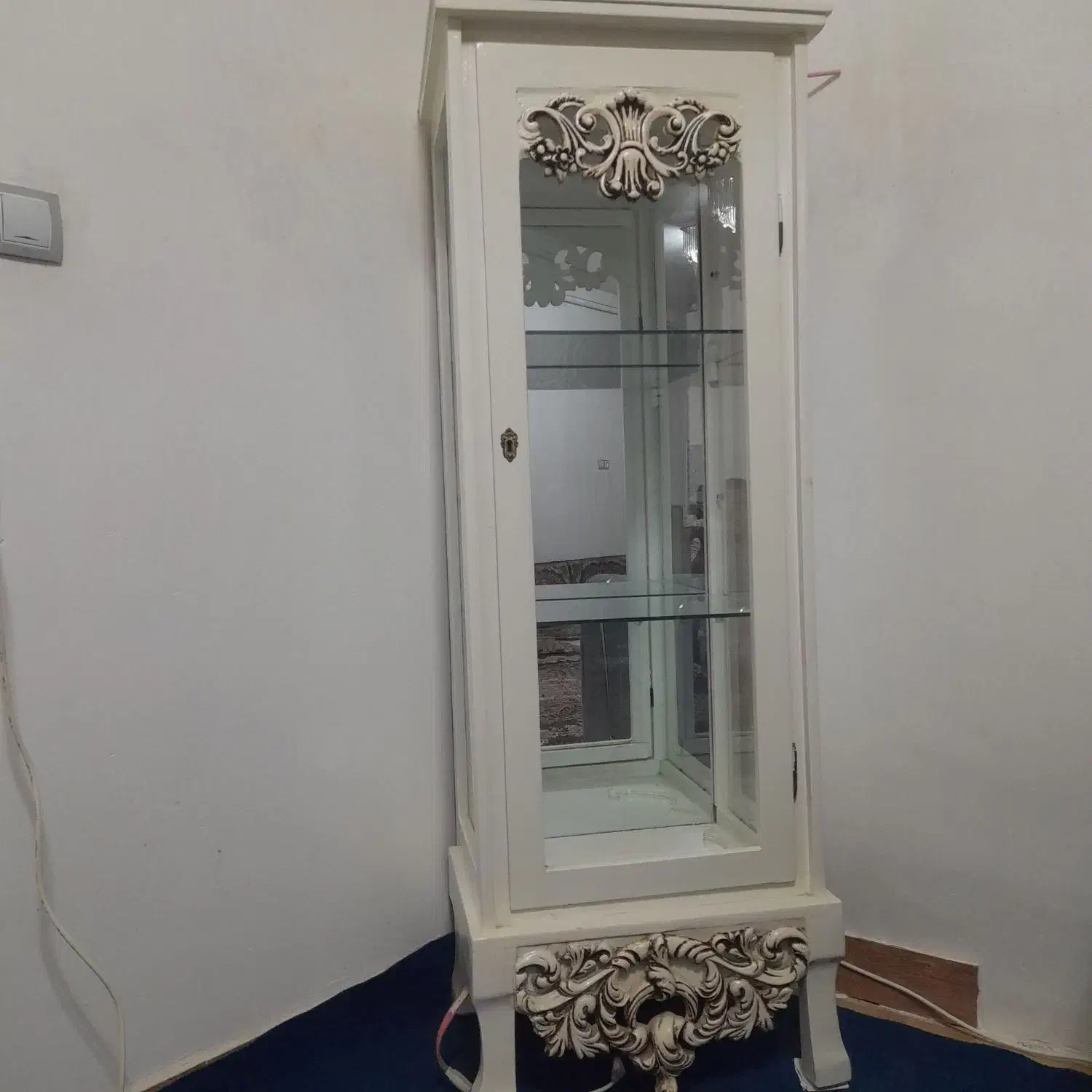 بوفه درحد نو|بوفه، ویترین، کنسول|اقبالیه, |دیوار