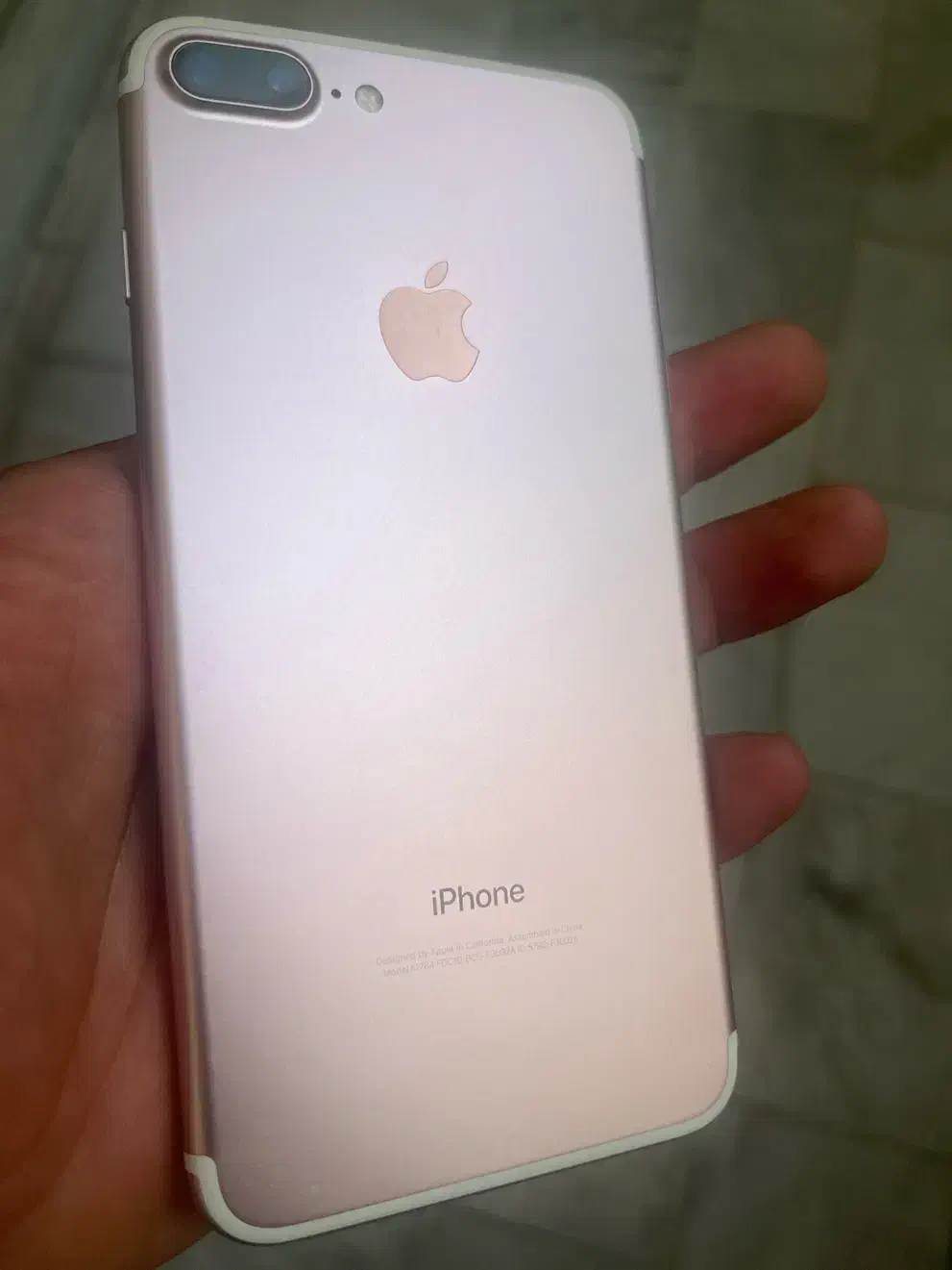 آیفون 7plus با حافظه 256G|موبایل|تهران, باغ فیض|دیوار