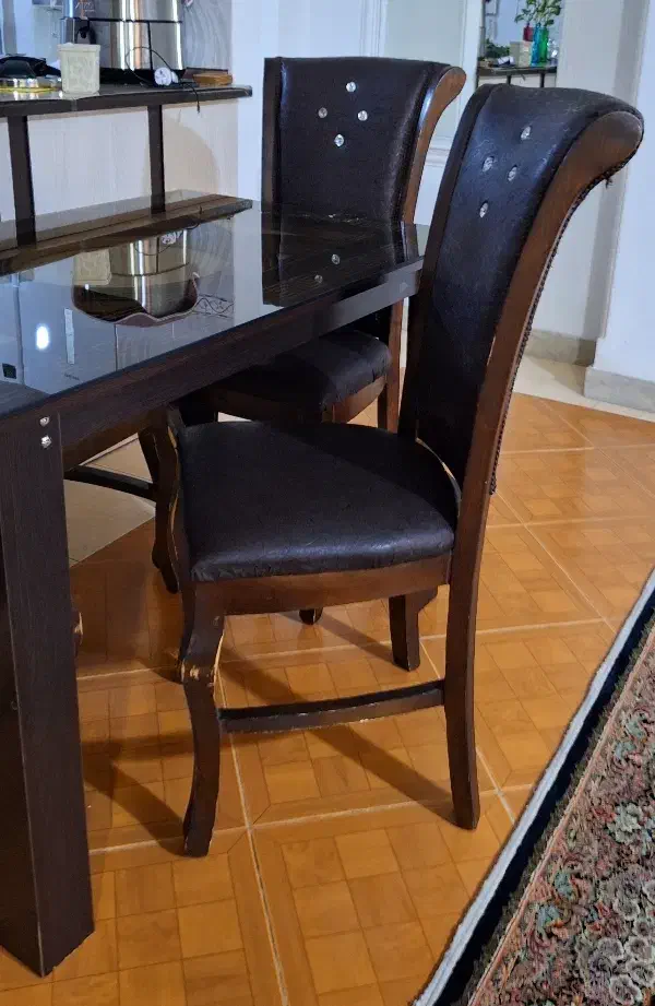 میز ناهارخوری ۴ نفره چوبی|میز و صندلی غذاخوری|شهریار, شهرک وائین|دیوار