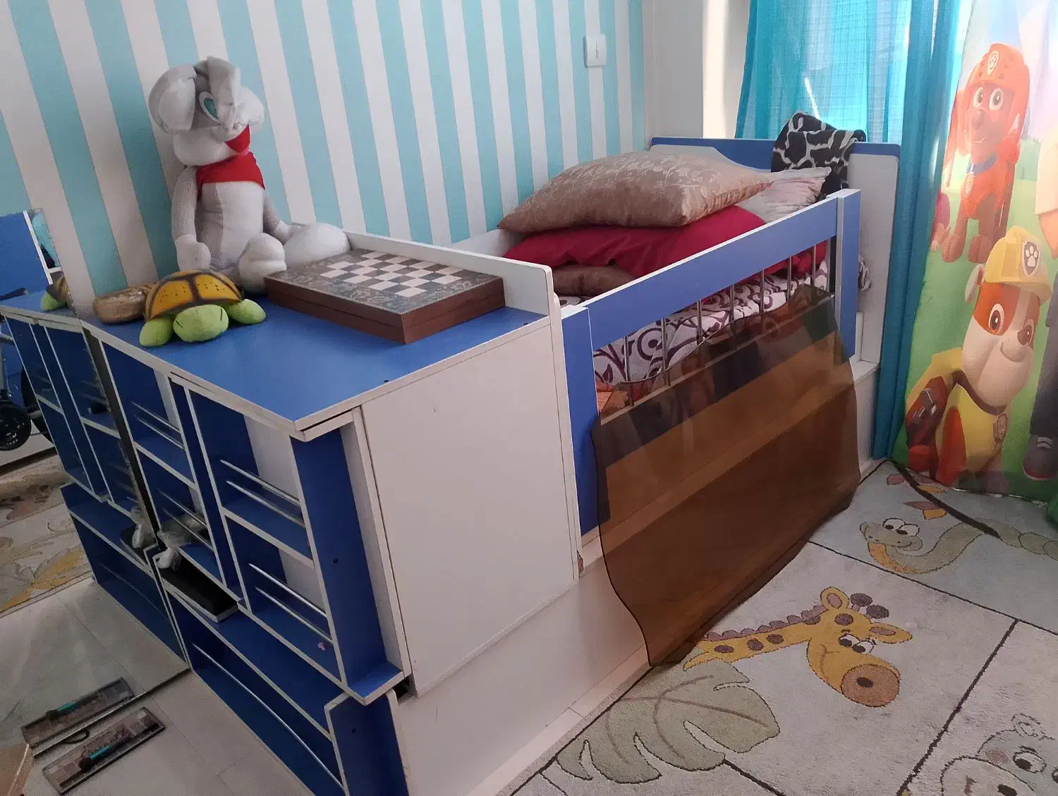 تخت و کمد بچه|تخت و صندلی بچه|تهران, شهرک ولیعصر شمالی|دیوار