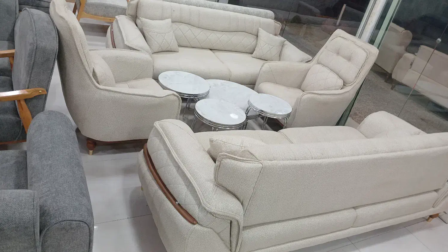 مبل ومیزنهار خوری|مبلمان خانگی و میز عسلی|تولم شهر, |دیوار