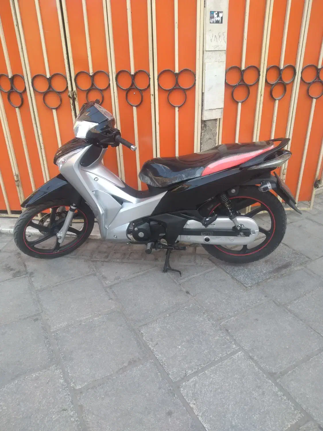 ویو پرواز ناتالی|موتورسیکلت|همدان, |دیوار