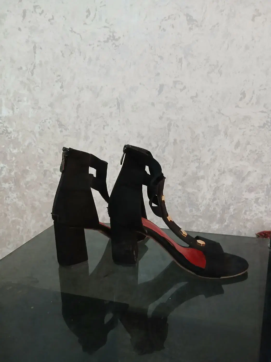 کفش زنانه مجلسی|کیف، کفش، کمربند|نیشابور, گنبد سبز|دیوار