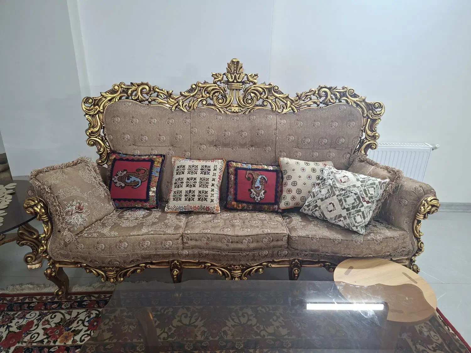 مبل سلطنتی|مبلمان خانگی و میز عسلی|اصفهان, کوی امیریه|دیوار