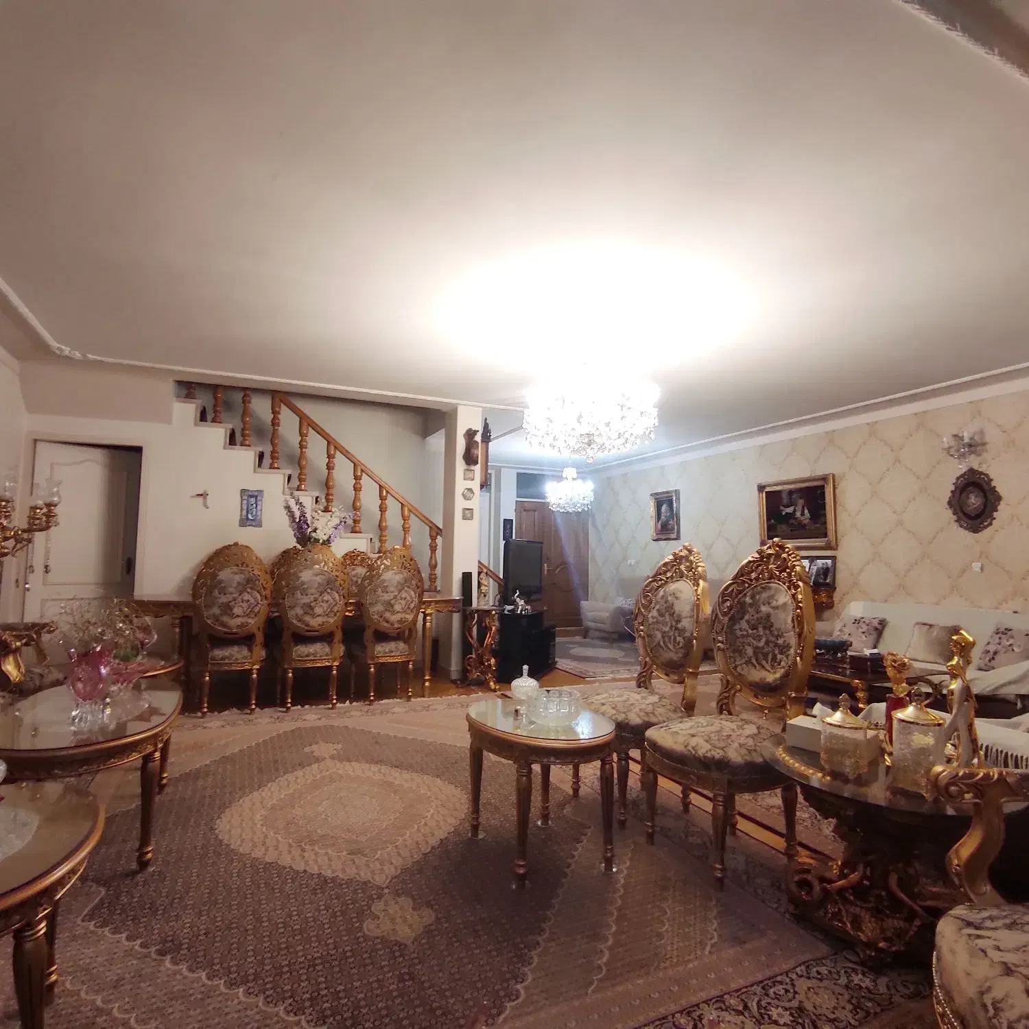 فروش واحد 200 متر دوبلکس ولیعصر فروغی|فروش آپارتمان|تبریز, |دیوار