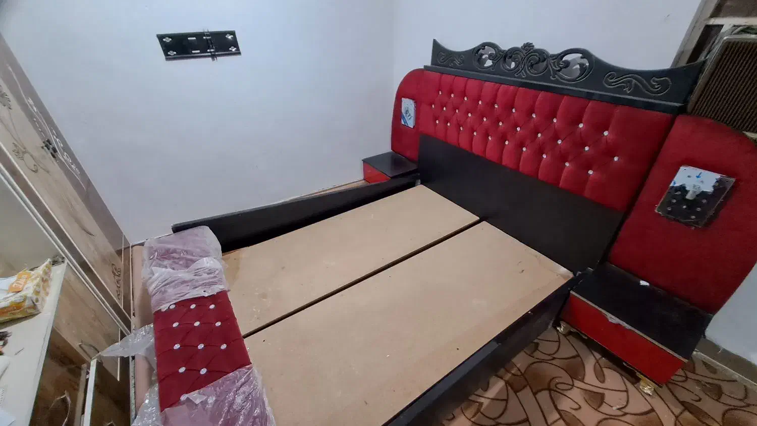 شادگان|تخت و سرویس خواب|کارون, |دیوار