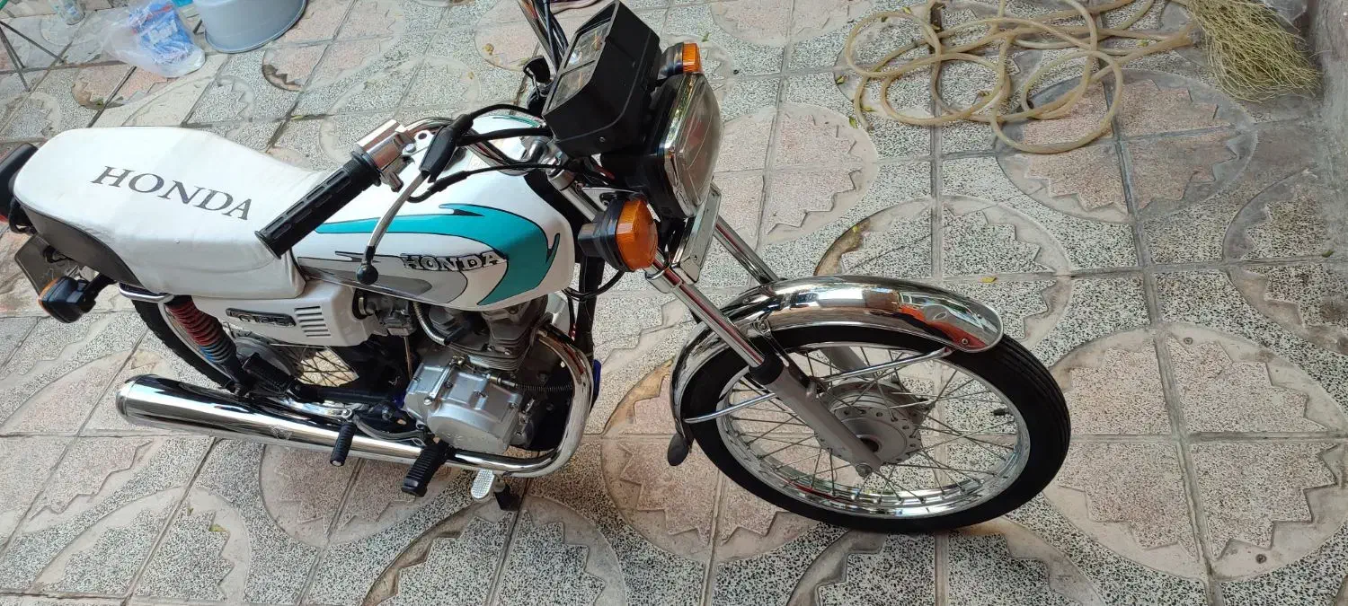 موتور 93مدارک تکمیل|موتورسیکلت|اسلام‌‌آباد غرب, |دیوار