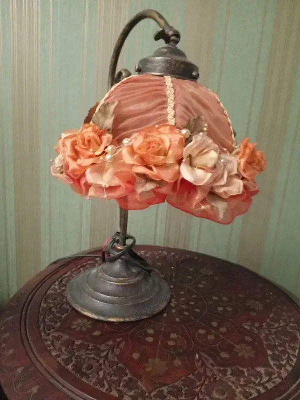 آباژورهای تایلندی برنز سالم|چراغ خواب و آباژور|کرج, کوی کارمندان شمالی|دیوار