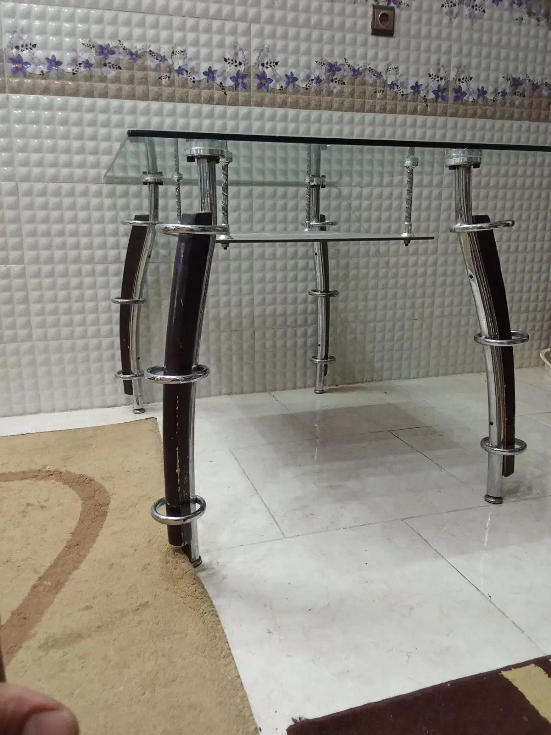 میز و صندلی 4نفره سالم|میز و صندلی غذاخوری|اصفهان, شهرک کاوه|دیوار