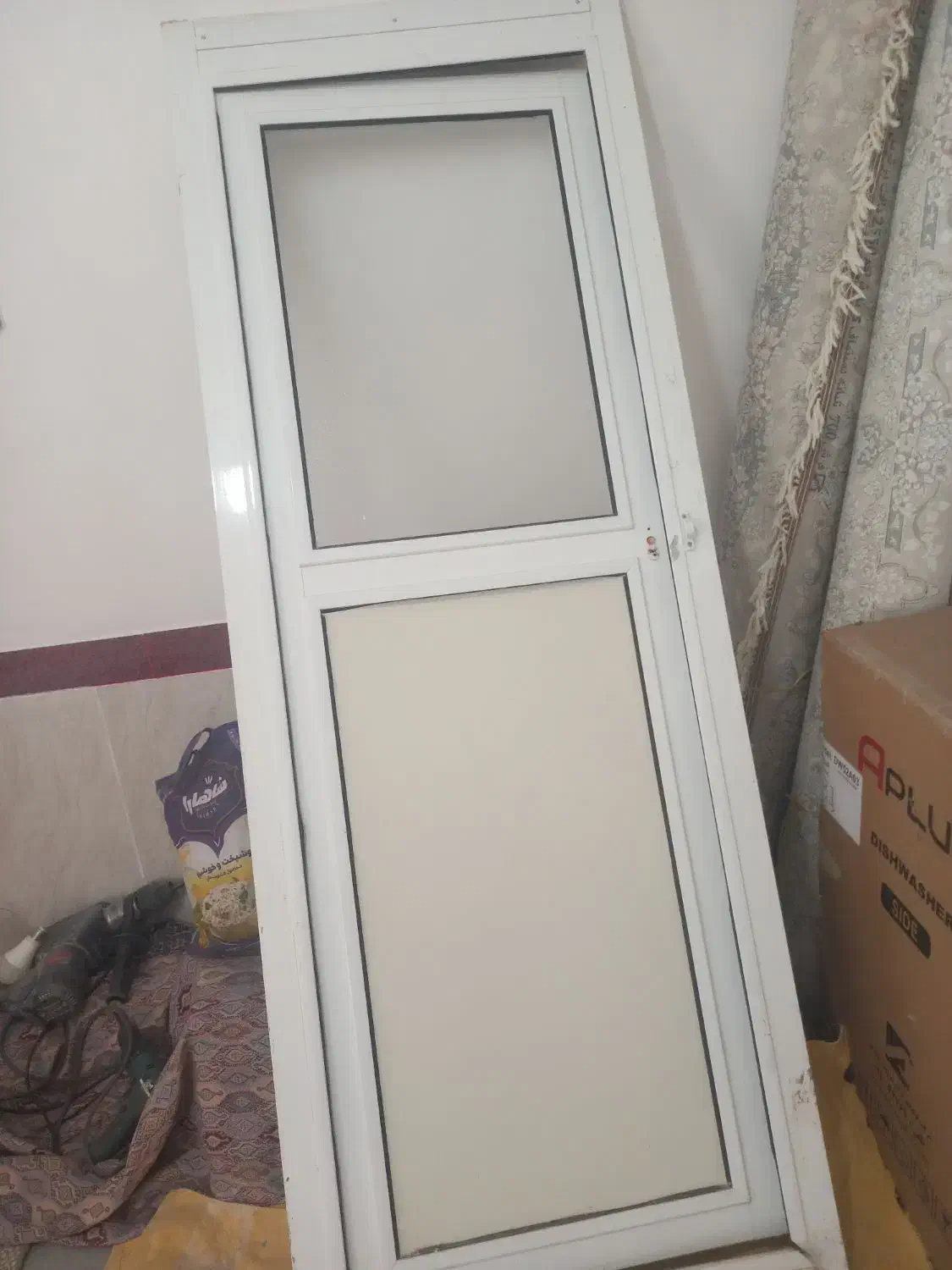 درب حمام و دسشویی|مصالح و تجهیزات ساختمان|کامیاران, |دیوار