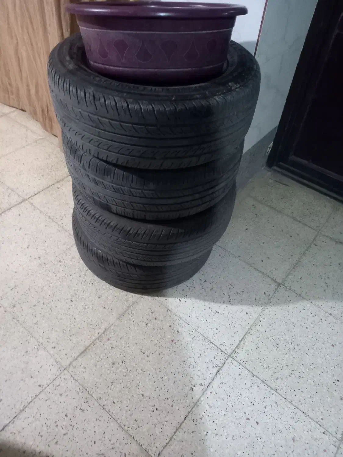 لاستیک عالی  شصت درصد|قطعات یدکی و لوازم جانبی|سنندج, |دیوار