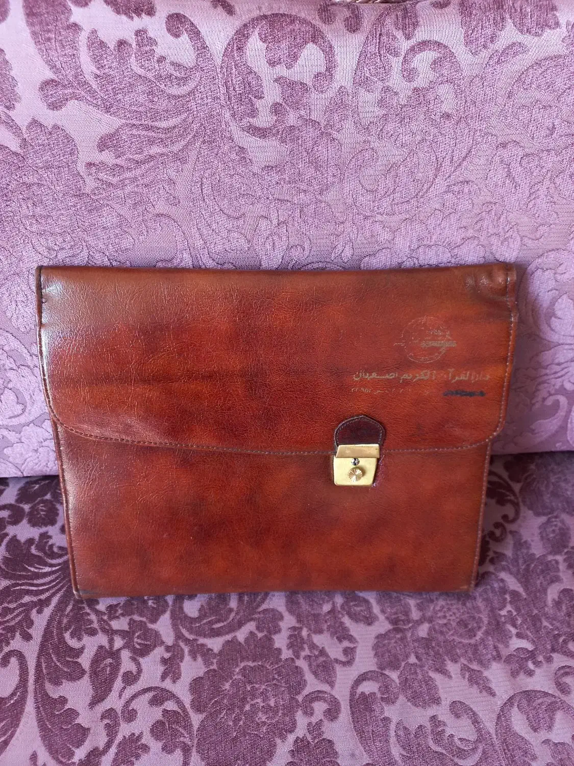 کیف اداری|کیف، کفش، کمربند|اصفهان, ستار|دیوار