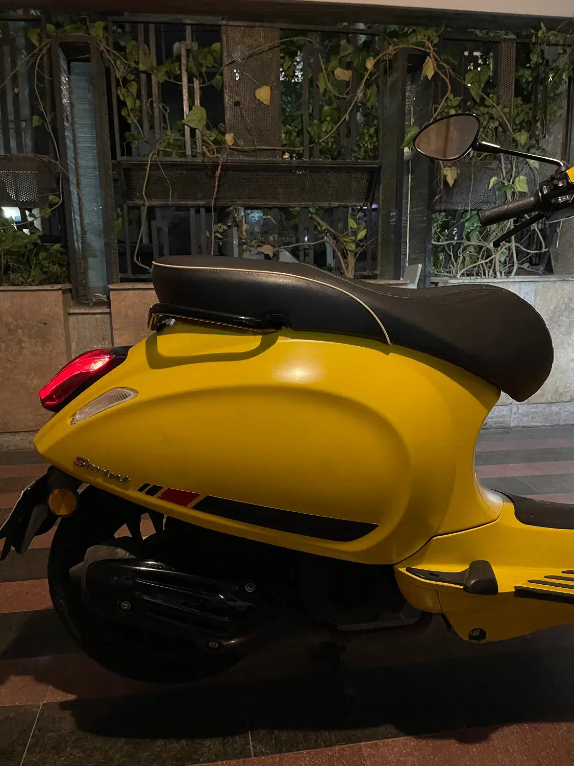 Vespa sprint|موتورسیکلت|تهران, میرداماد|دیوار