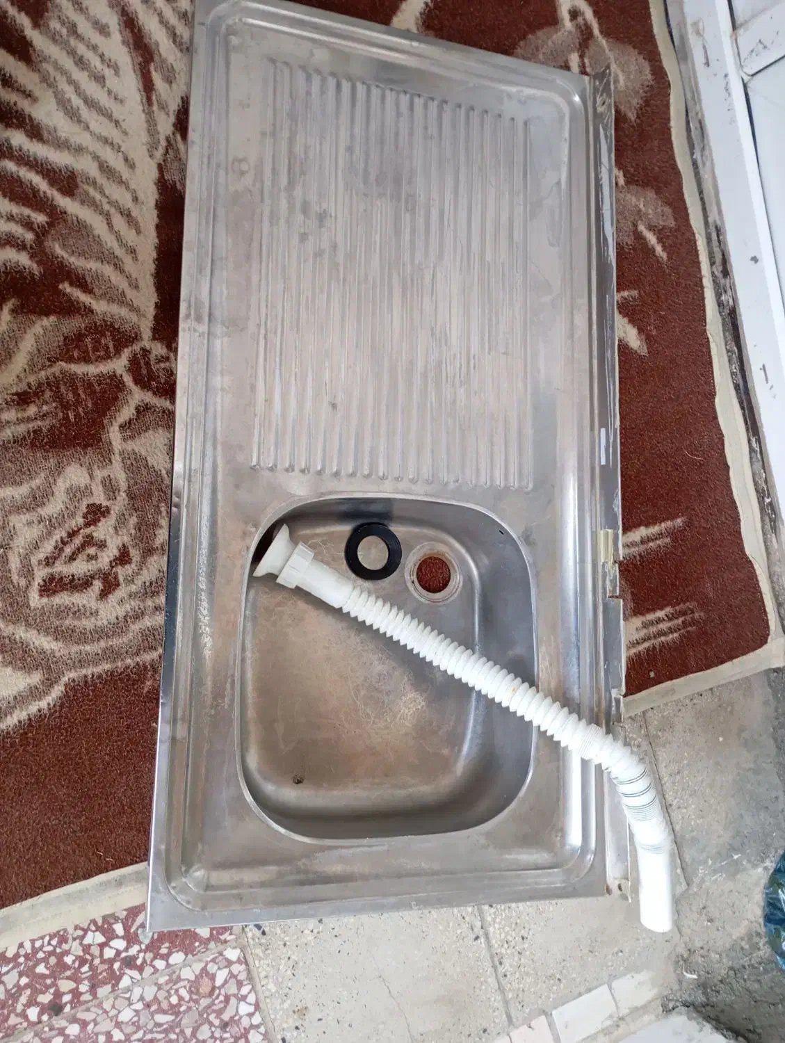 زیر ظرفشویی و بالای ظرفشویی وسینک|آب‌چکان و نظم‌دهنده ظروف|سنقر, |دیوار