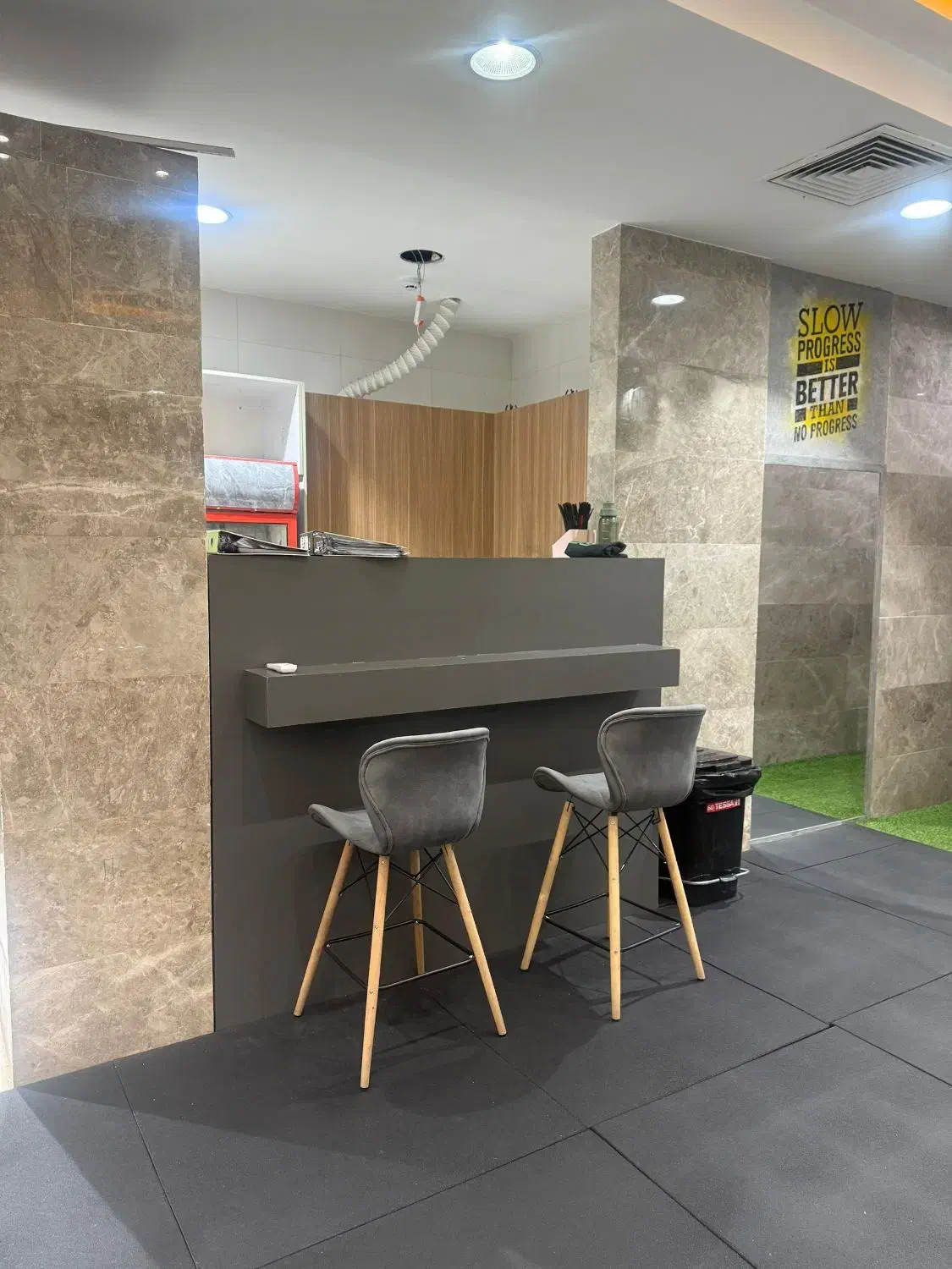 اجاره بوفه باشگاه بانوان فرهنگشهر|اجارهٔ مغازه و غرفه|شیراز, فرهنگ شهر|دیوار