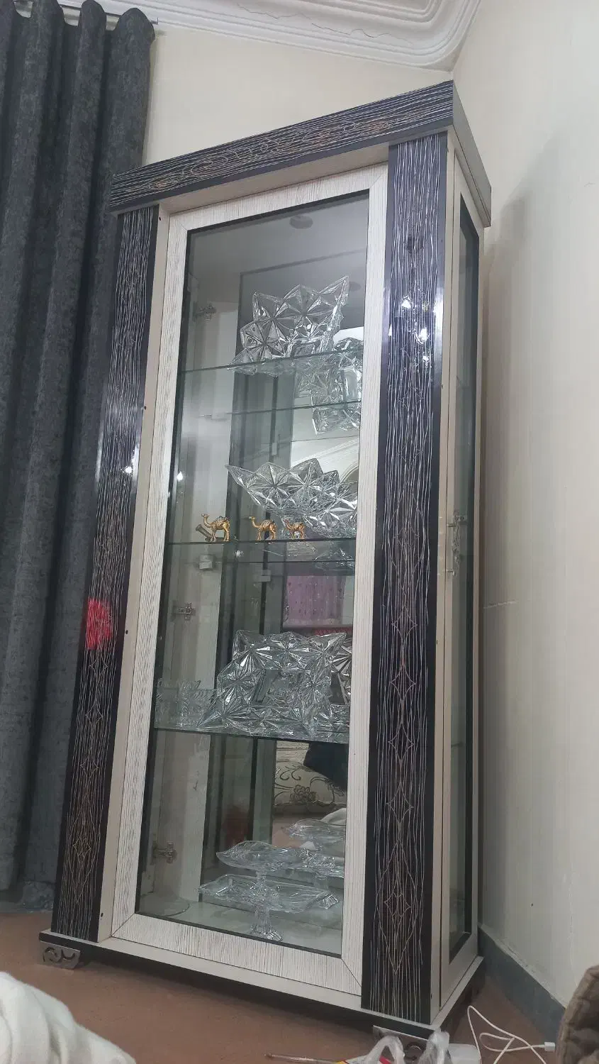 فروش بوفه دکوری بفروش میرسد|بوفه، ویترین، کنسول|فردیس, شهرک شهید حسینی|دیوار