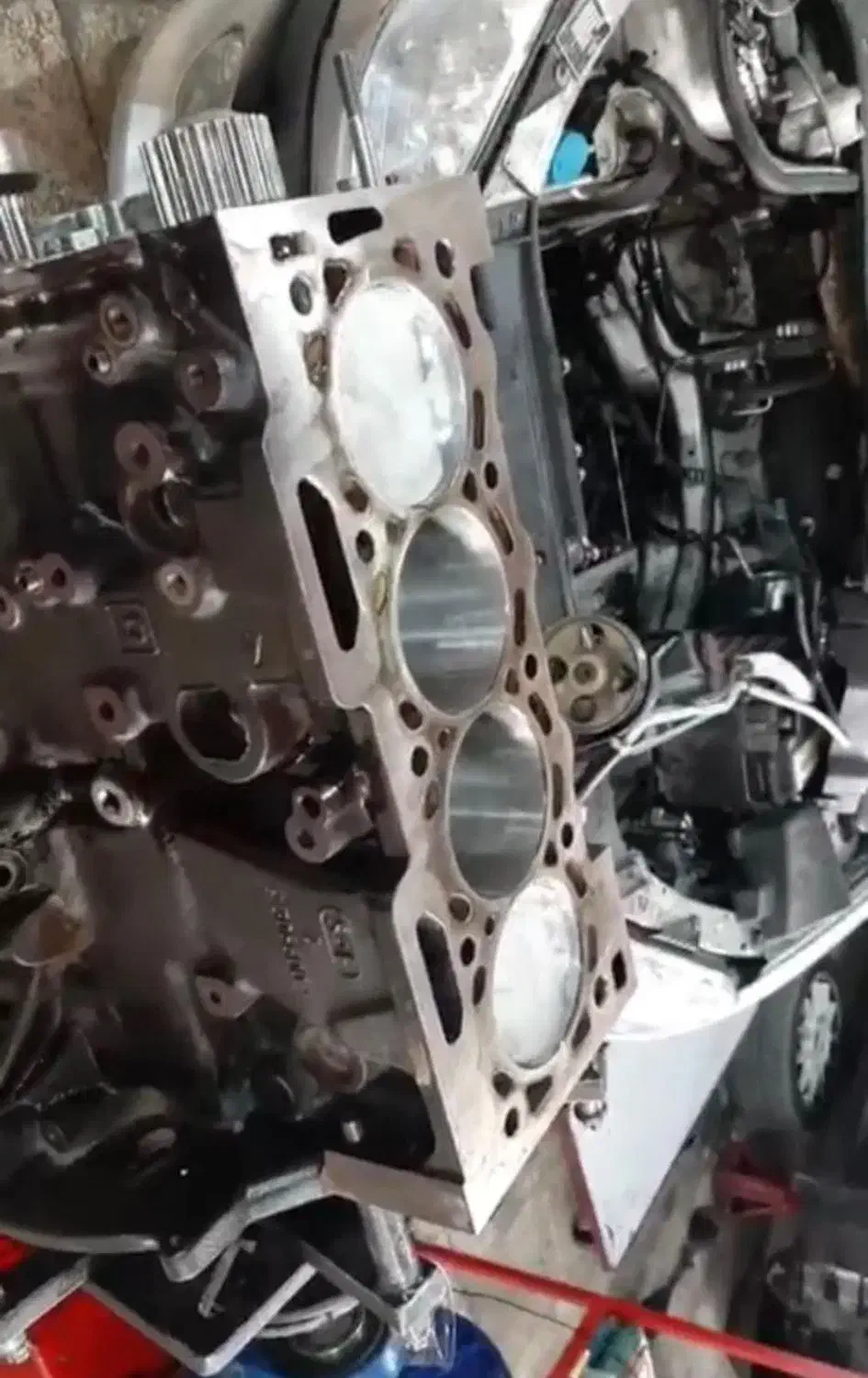 مکانیک مکانیکی  جلوبندی سیار در محل|خدمات موتور و ماشین|کرمانشاه, |دیوار