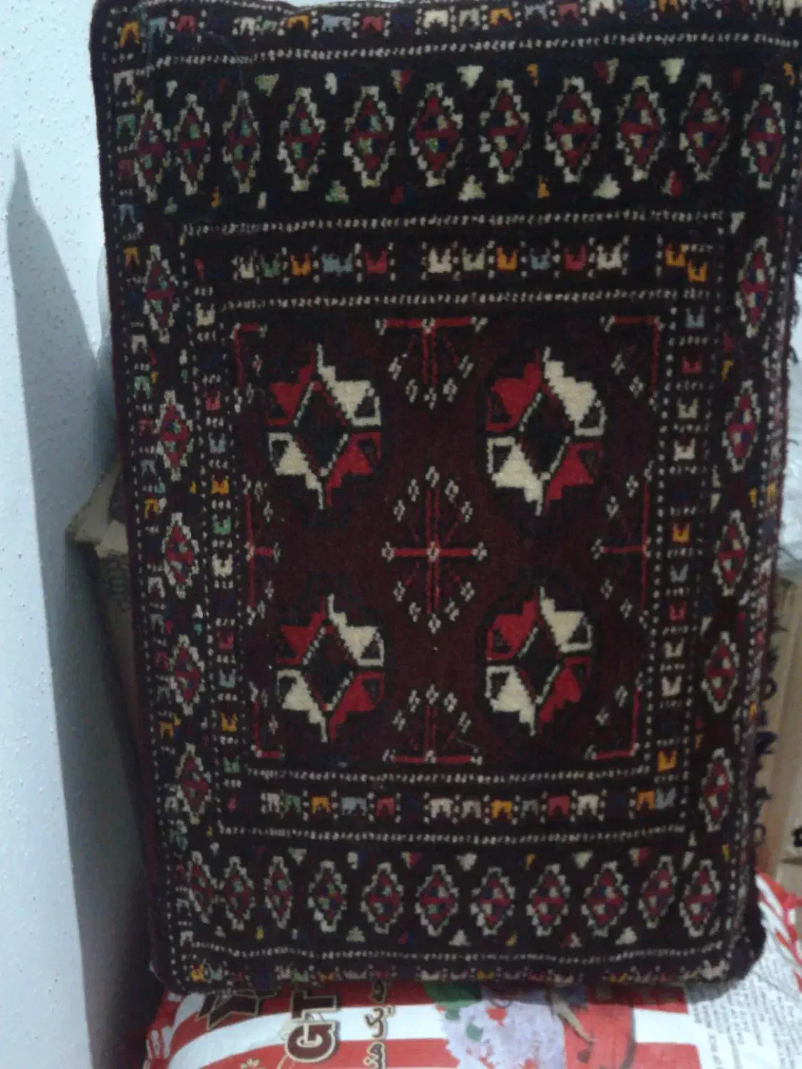 پشتی ترکمنی  دست باف|پشتی|بندر ترکمن, |دیوار