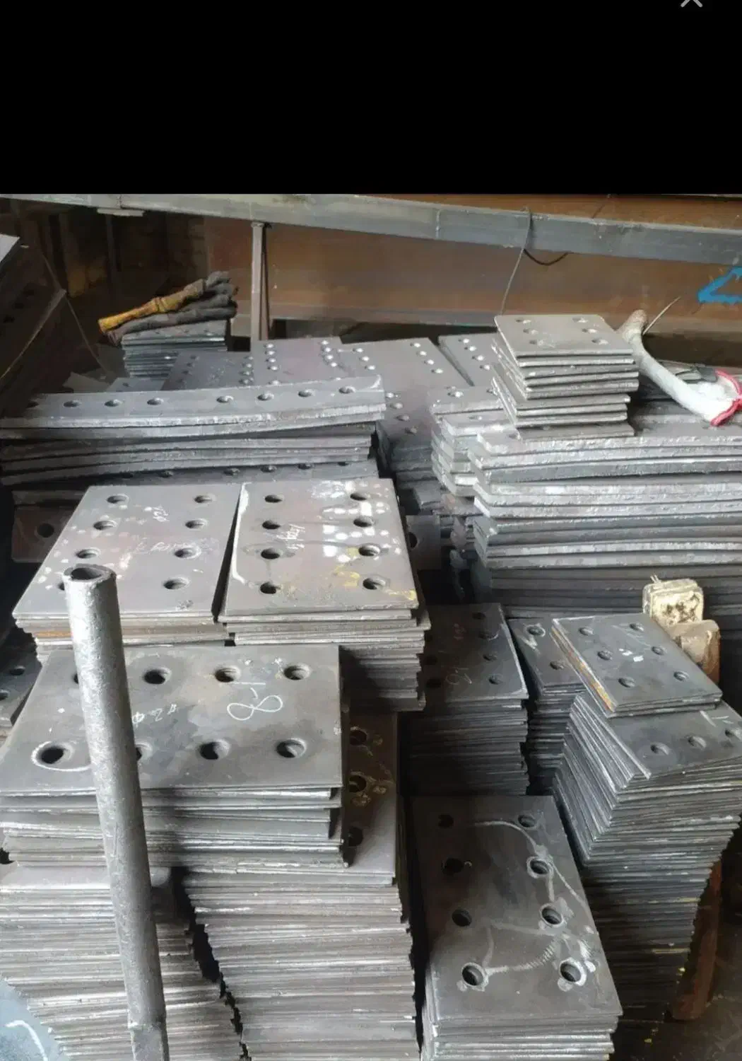 سوراخکاری وبرش کاری ورق های فلزی|خدمات پیشه و مهارت|قم, خداکرم|دیوار