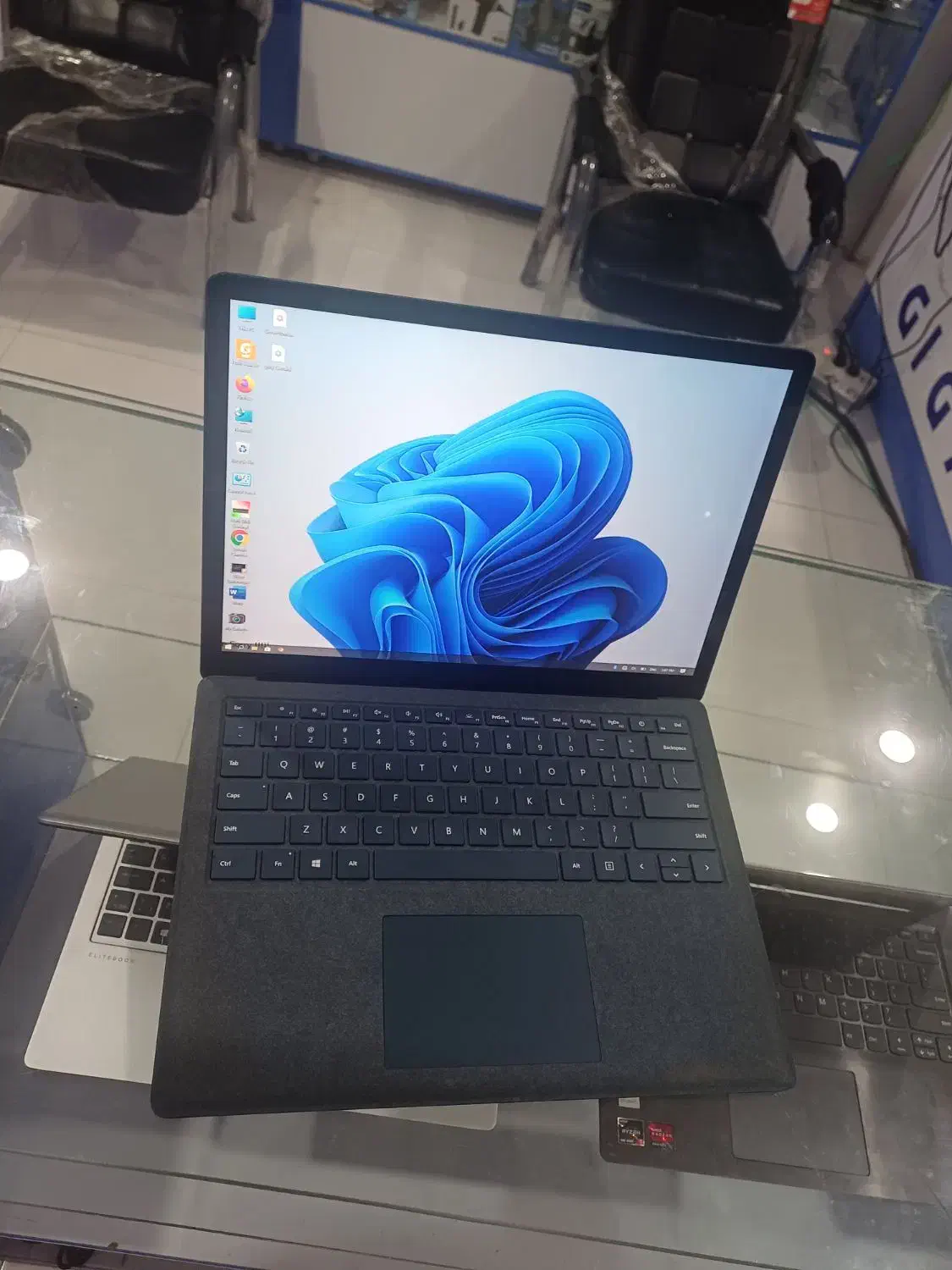 surface Book|رایانه همراه|میناب, |دیوار