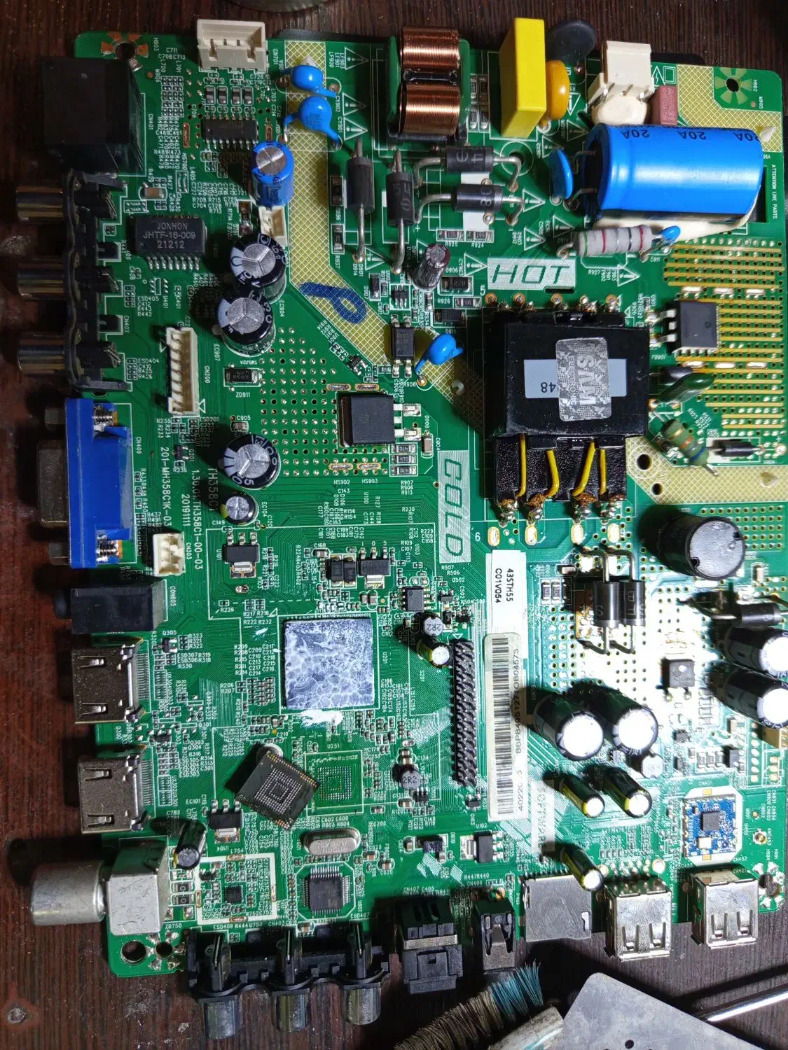 تعمیرات تخصصی تلویزیون و سیستم صوتی|خدمات پیشه و مهارت|همدان, |دیوار