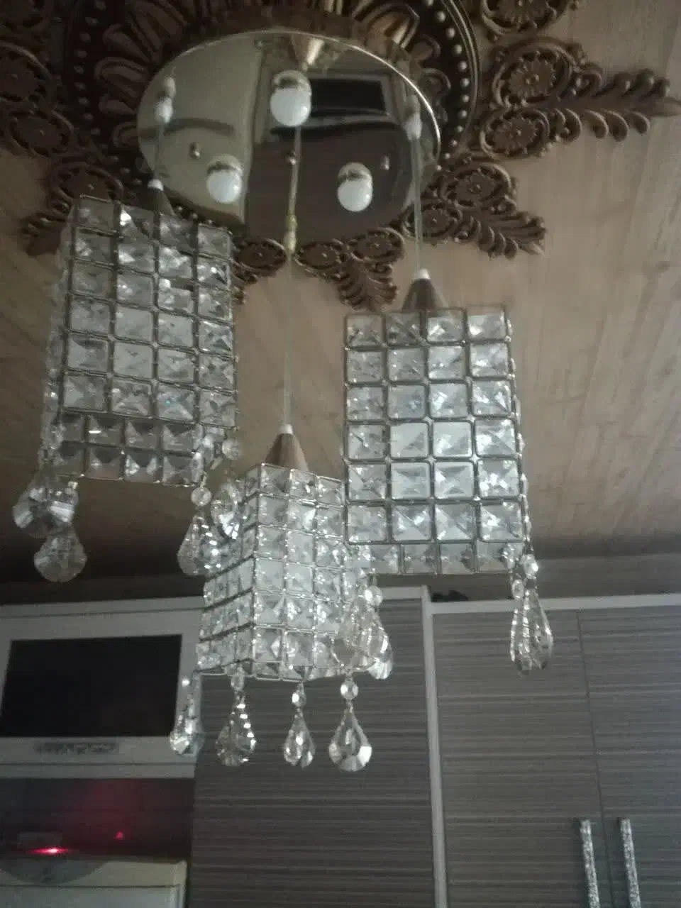 لوسترآشپزخان|لوستر و چراغ آویز|اسلام‌شهر, شهرک واوان|دیوار