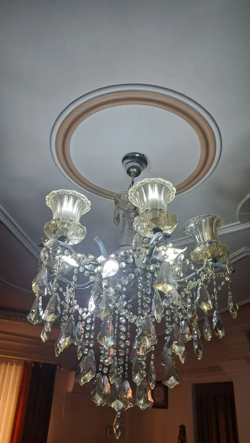 لوستر|لوستر و چراغ آویز|رشت, شالکو|دیوار