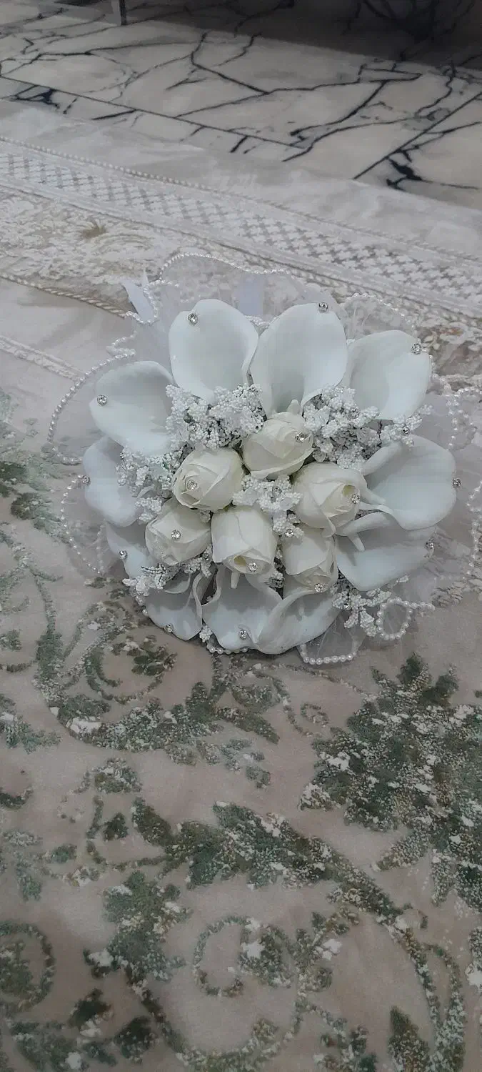 دسته گل عروس|گل مصنوعی|هشتگرد, مدرس|دیوار