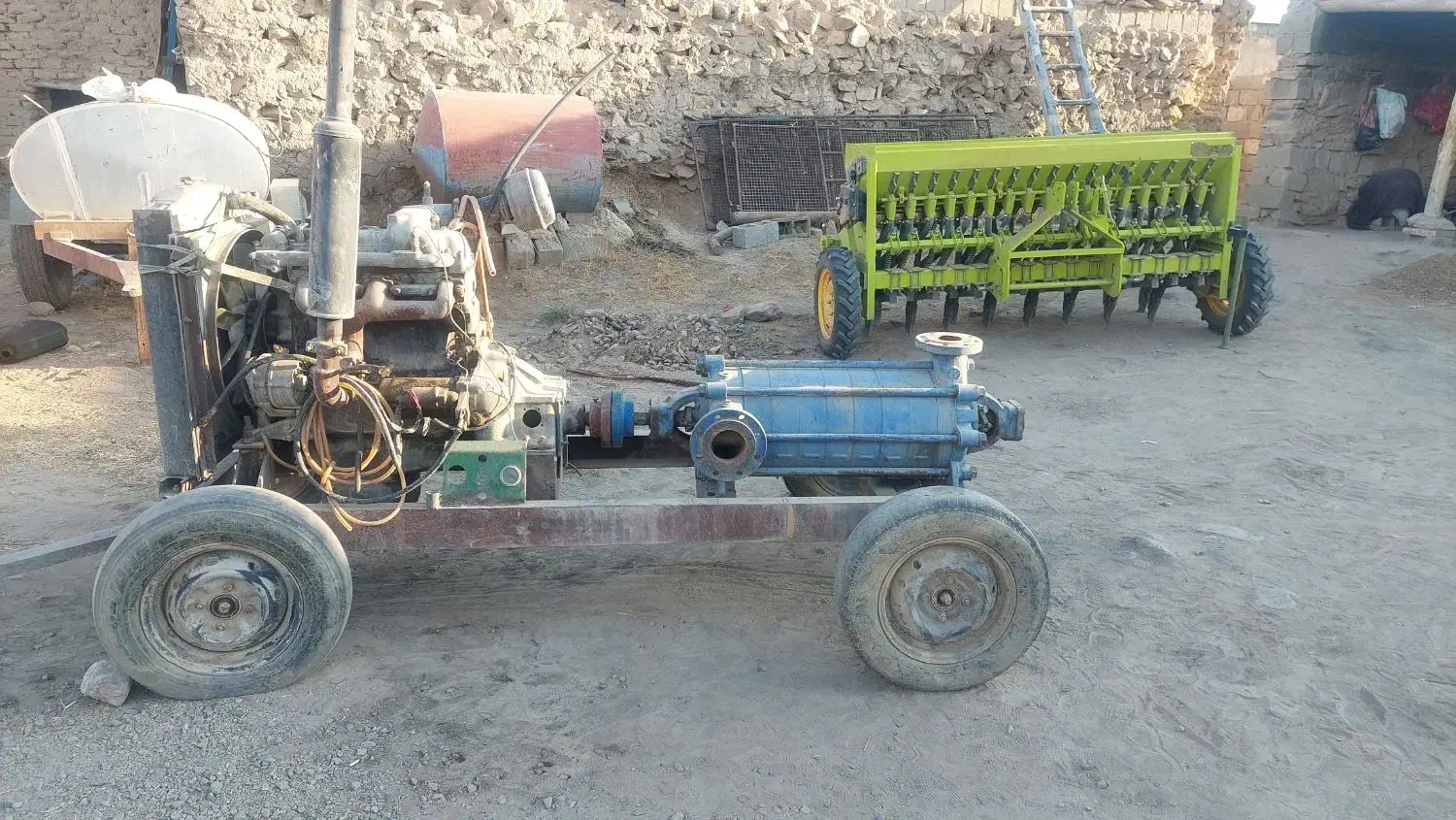 متور آب|ماشین‌آلات صنعتی|زیویه, |دیوار