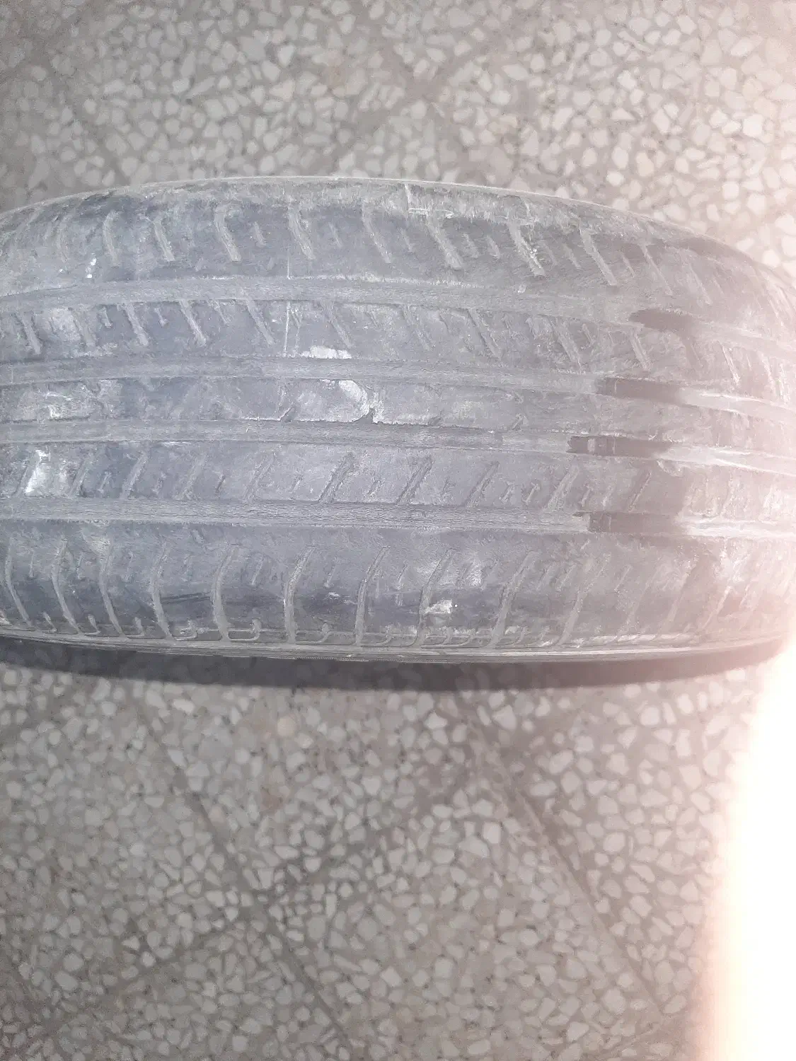 یک حلقه لاستیک هانکوک ۱۸۵/۶۵/۱۴|قطعات یدکی و لوازم جانبی|بیرجند, |دیوار