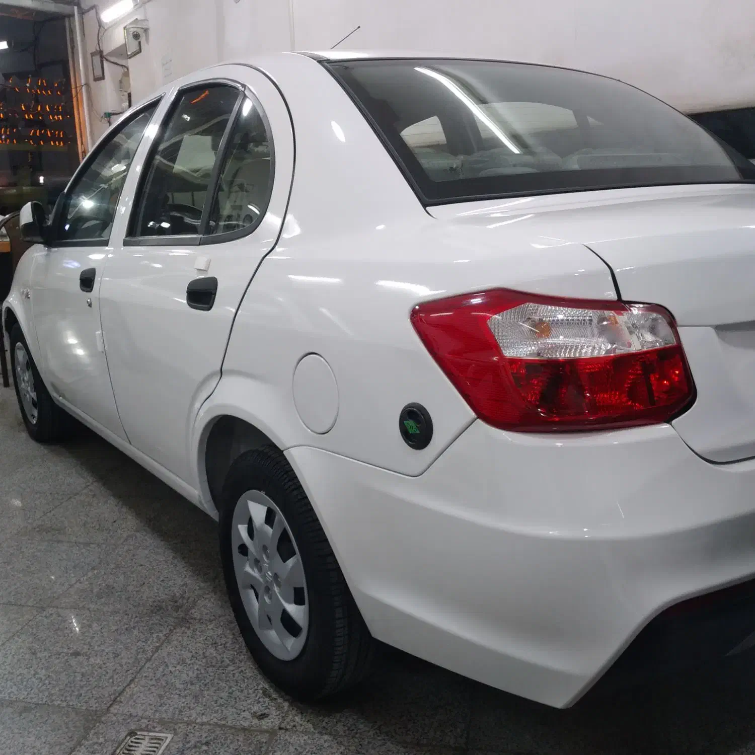 ساینا دوگانه ۴۰۳|خودرو سواری و وانت|قم, نیروگاه|دیوار