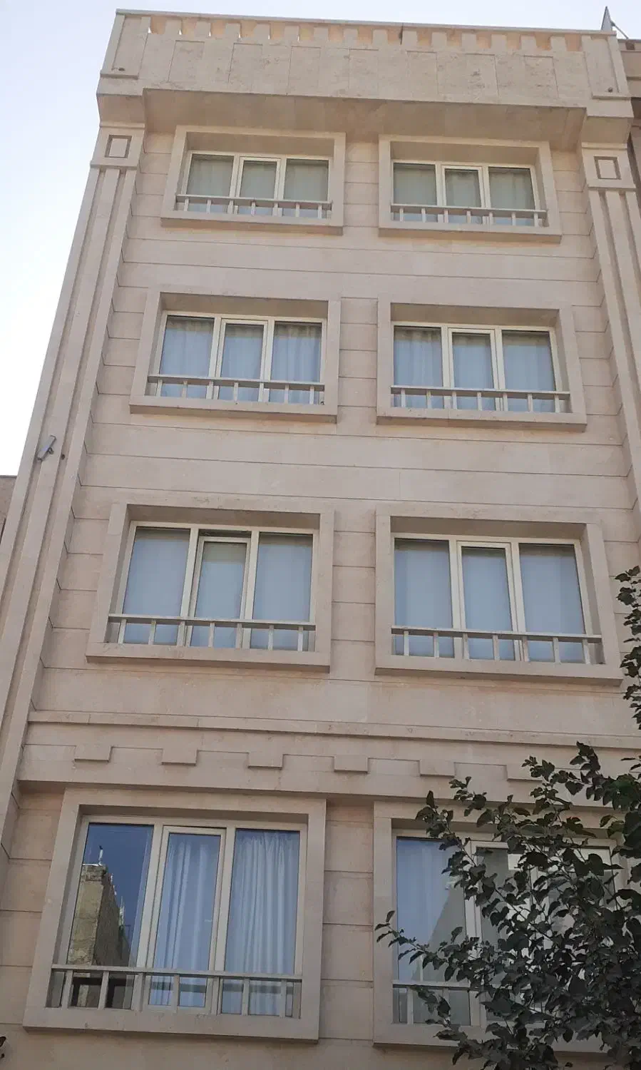 بنای سنگ کاری کاشی وسرامیک|خدمات پیشه و مهارت|کرج, کیانمهر|دیوار