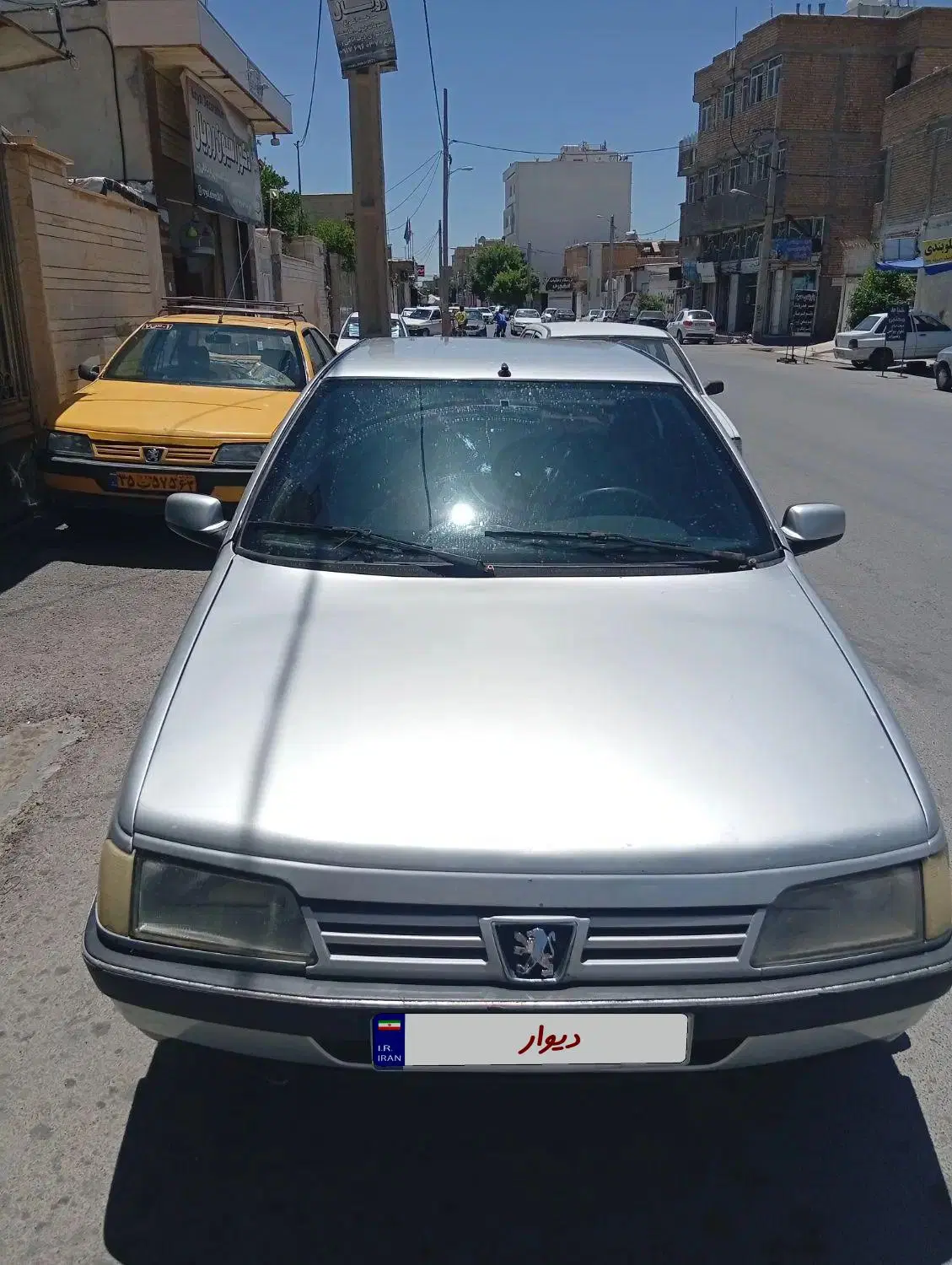 405 عروسک|خودرو کلاسیک|مرودشت, تامین اجتماعی‎|دیوار