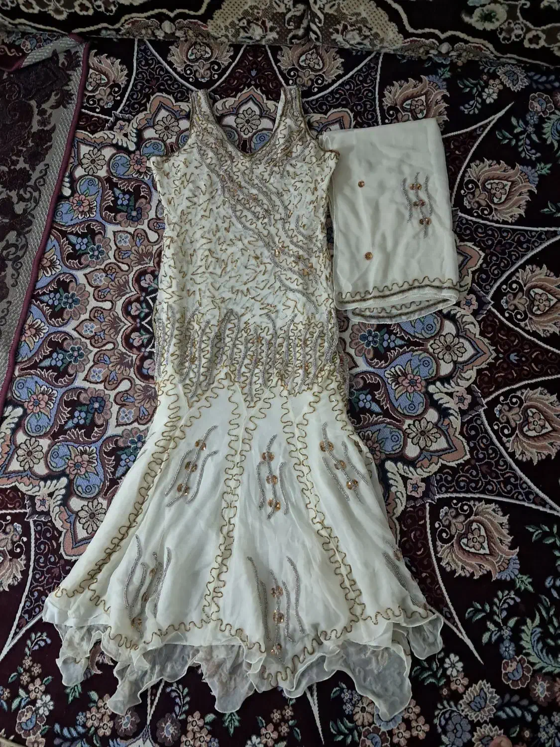 لباس مجلسی|لباس|بندر ترکمن, |دیوار