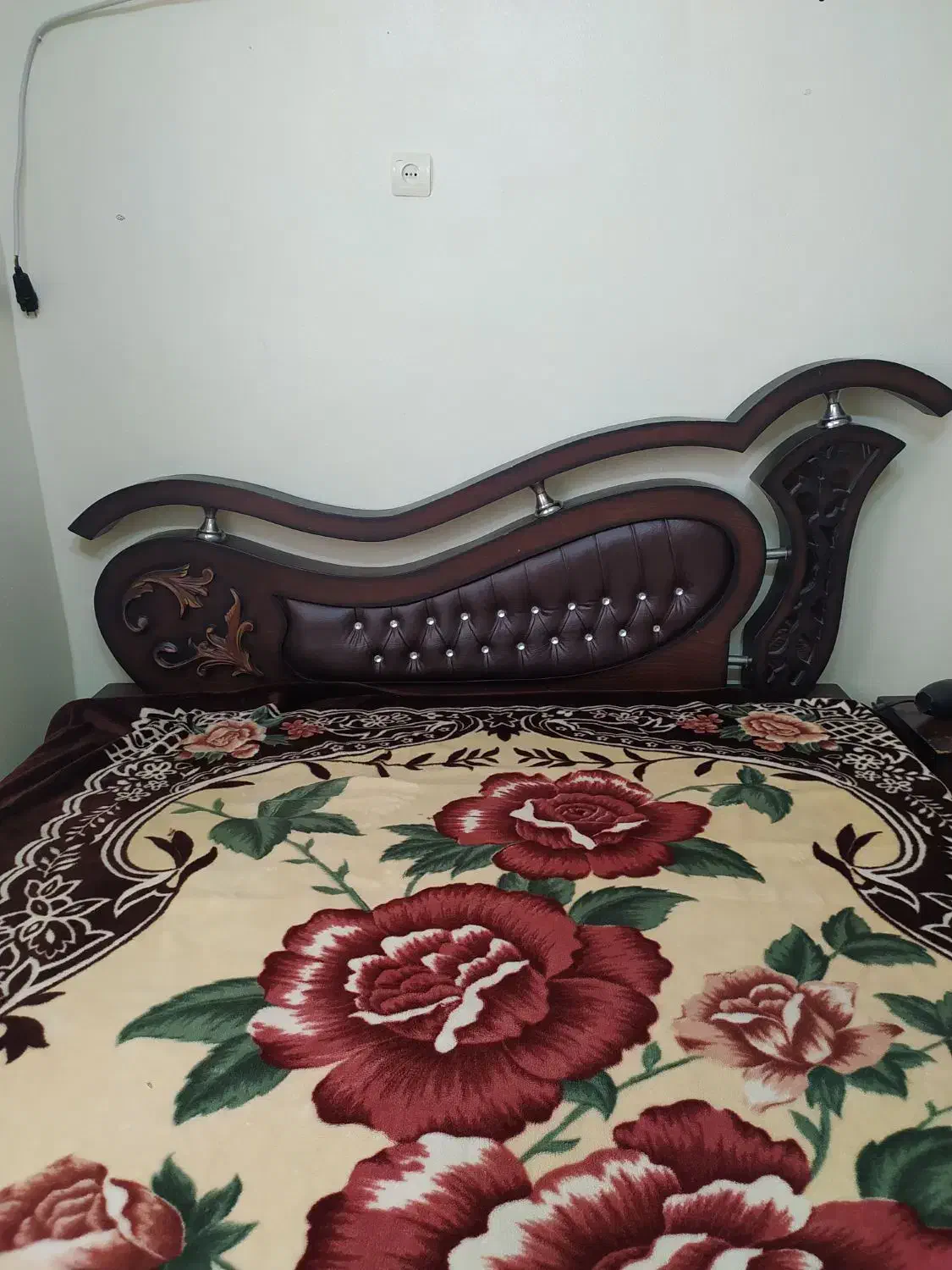 تخت|تخت و سرویس خواب|قشم, |دیوار