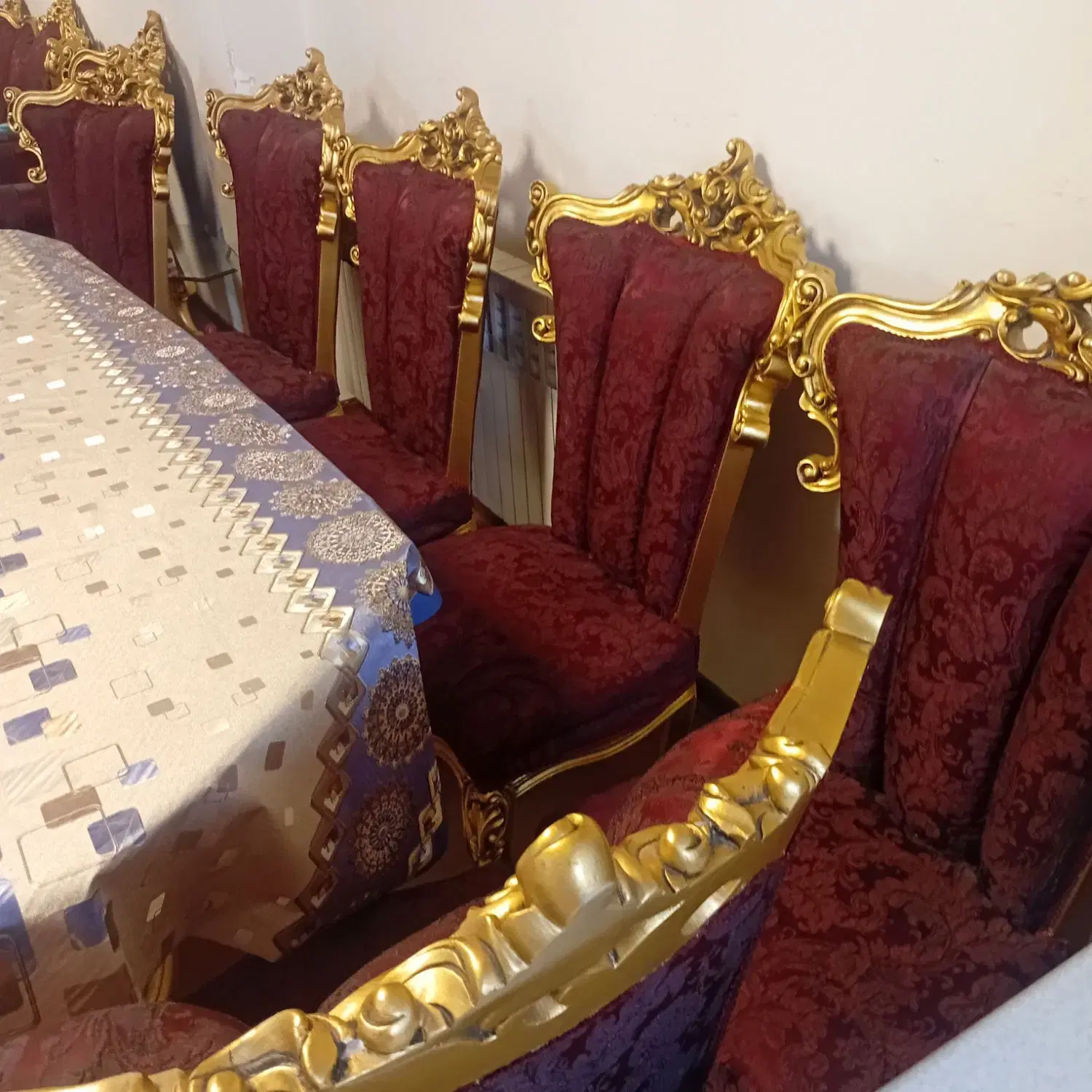 مبلمان|مبلمان خانگی و میز عسلی|اصفهان, هزارجریب|دیوار
