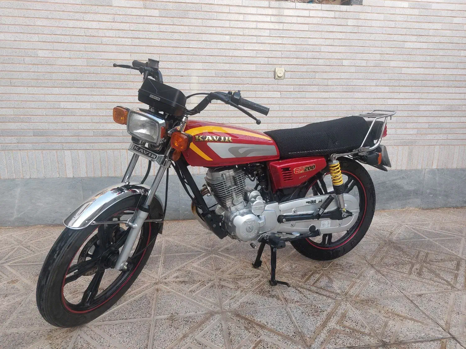 هندا ۲۰۰ کویر|موتورسیکلت|شاهین‌شهر, بوستان حافظ|دیوار