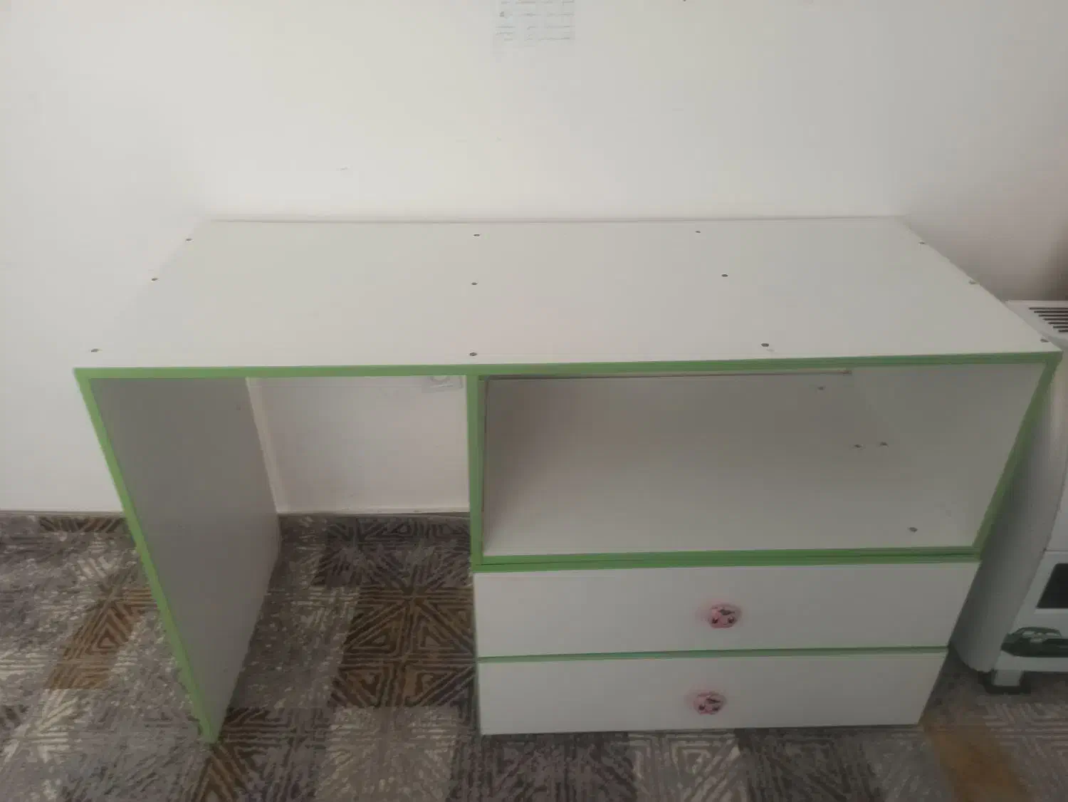 میز|میز تحریر و کامپیوتر|سنندج, |دیوار